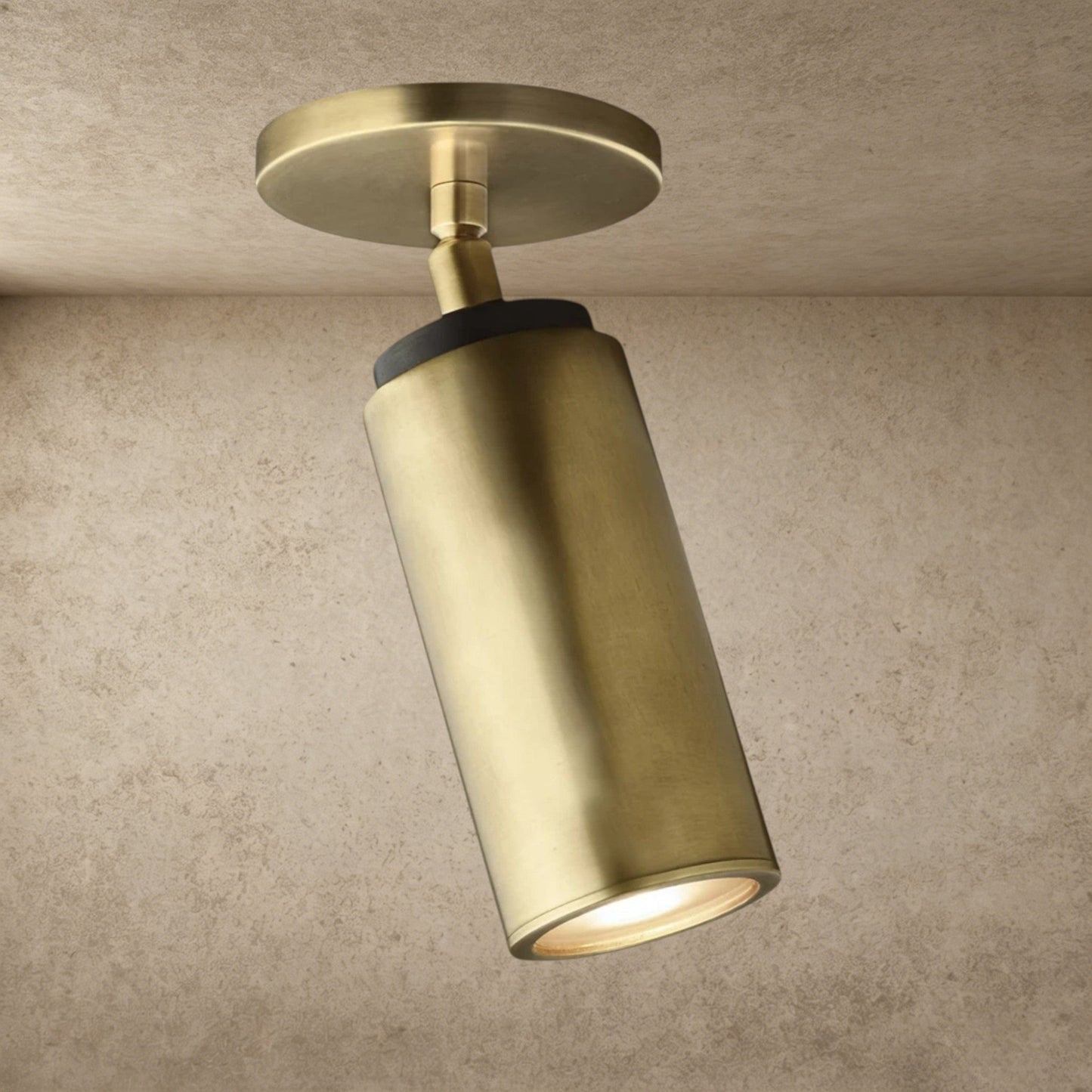Champeaux-Pivoting-Flushmount