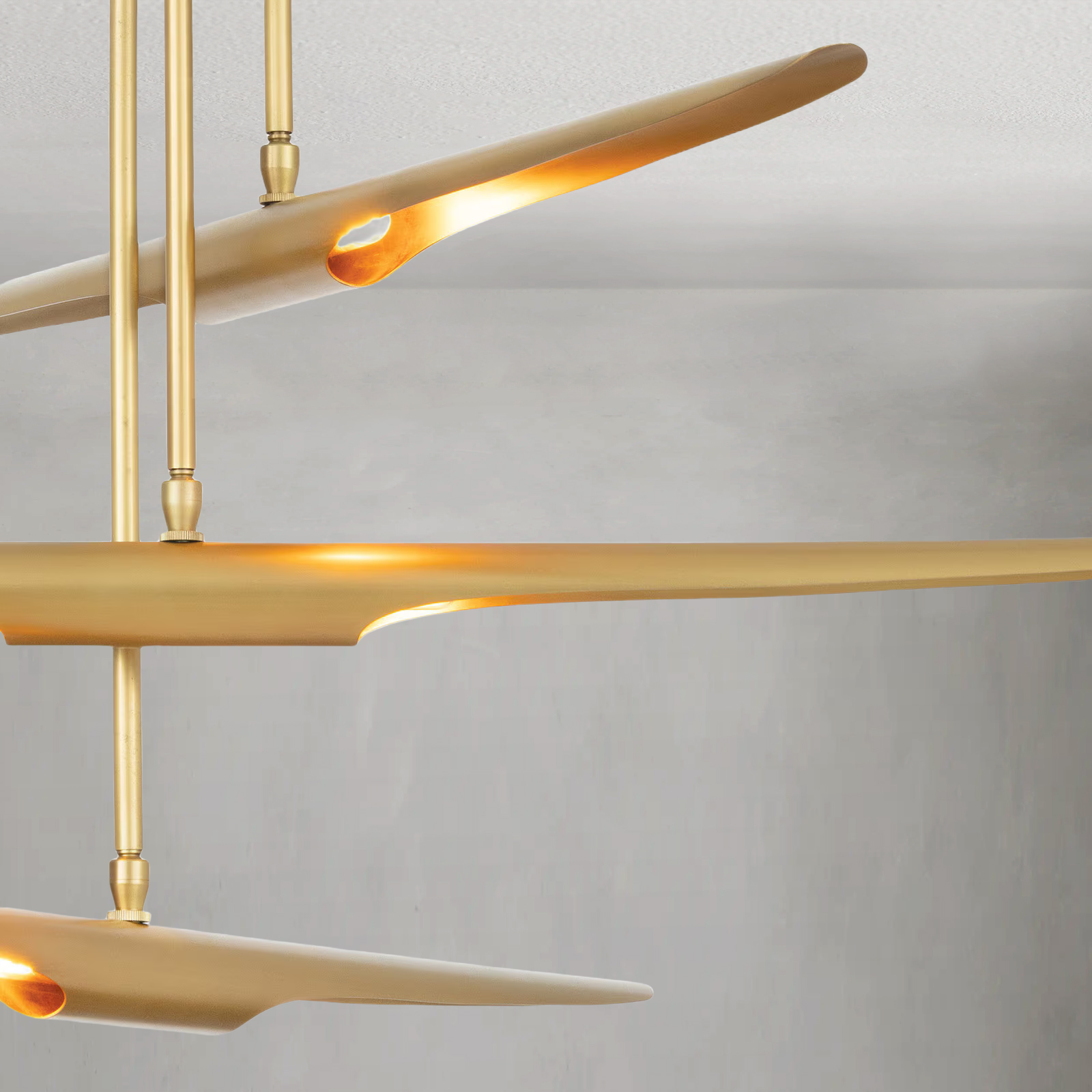 Pulsara Chandelier