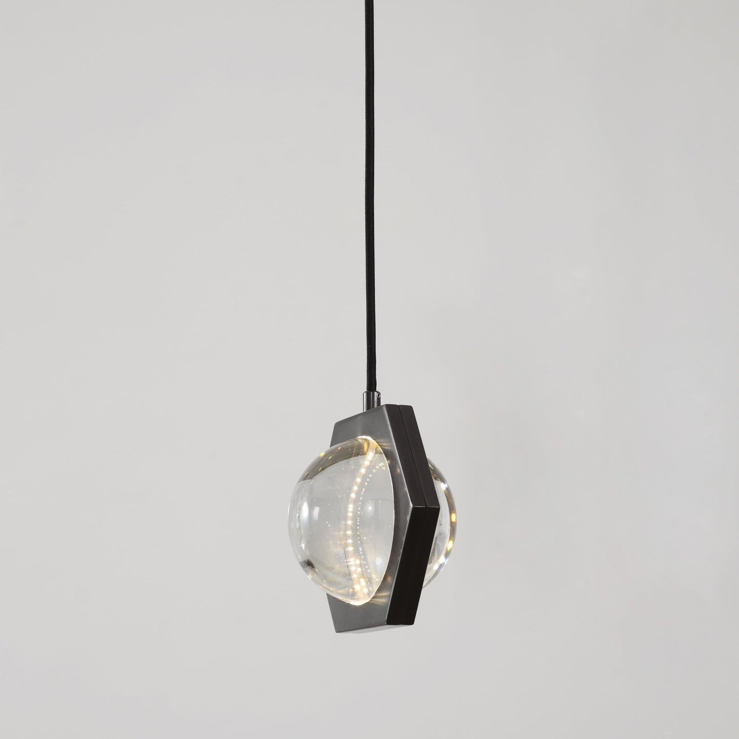 7 Inch Globe Crystal Pendant Light - Eclatant - GILDLAMPS