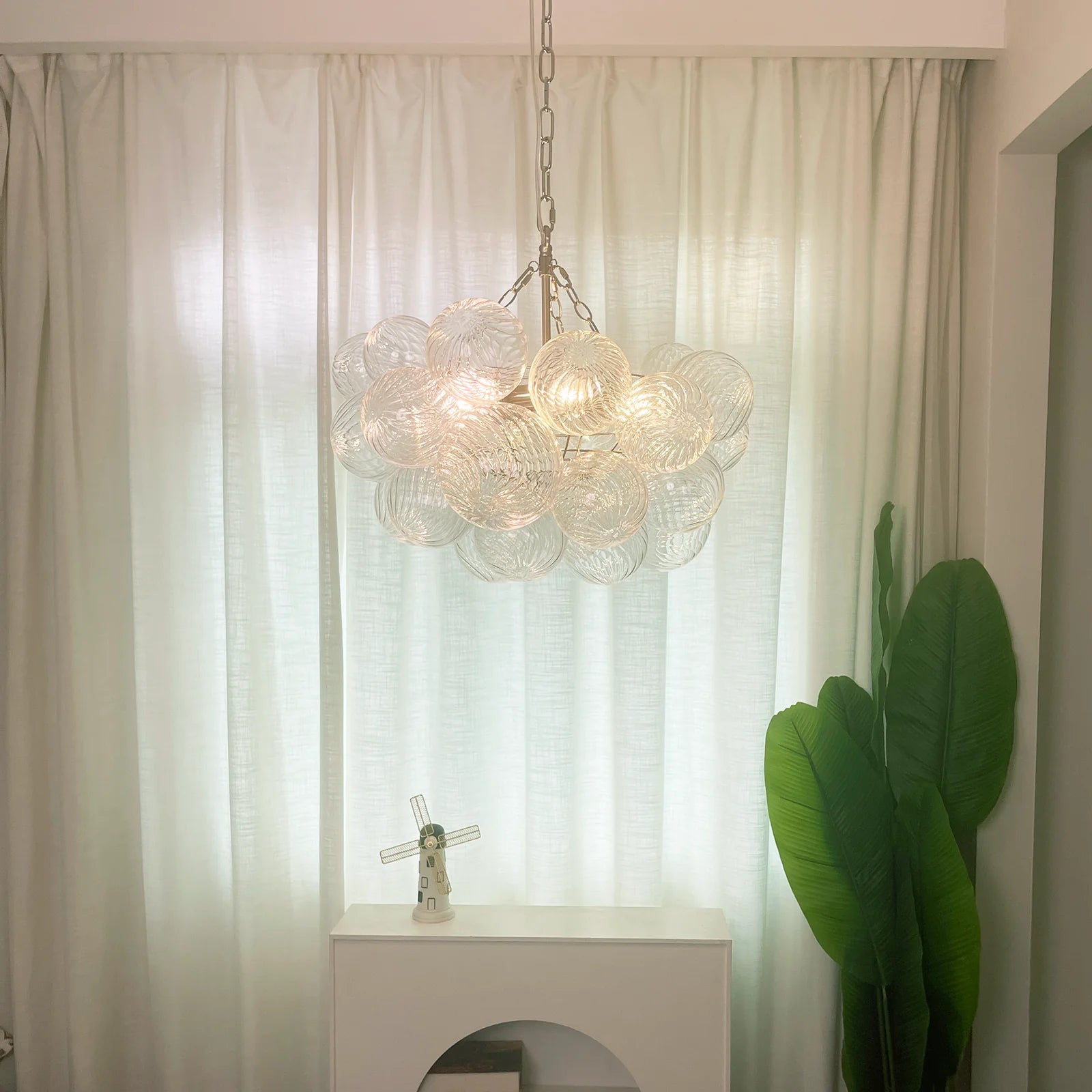 Bubbles Glass Ball Chandelier