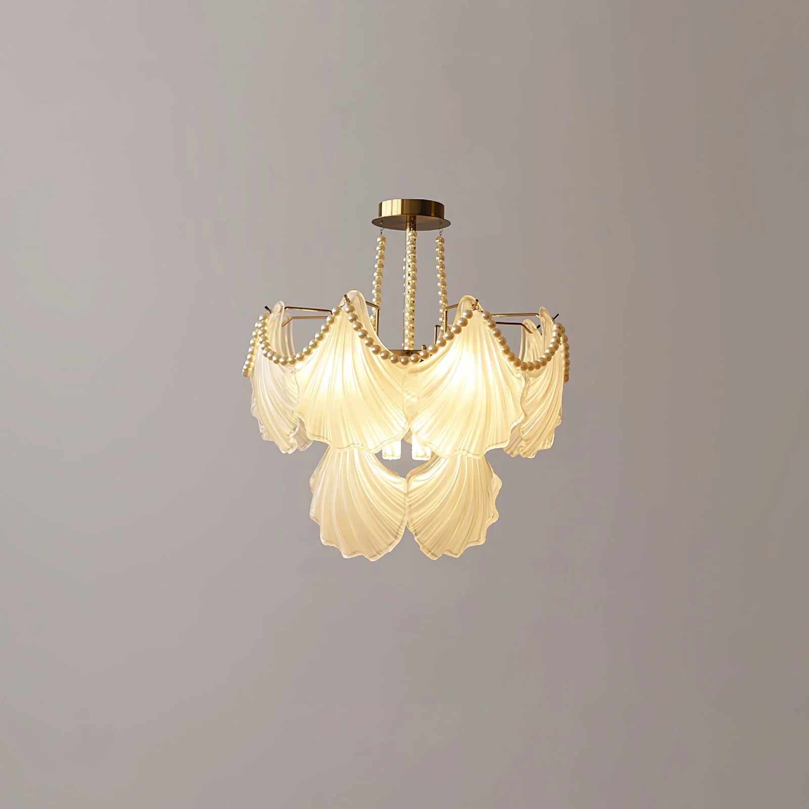 Ribbed Glass Shell Pendant Chandelier