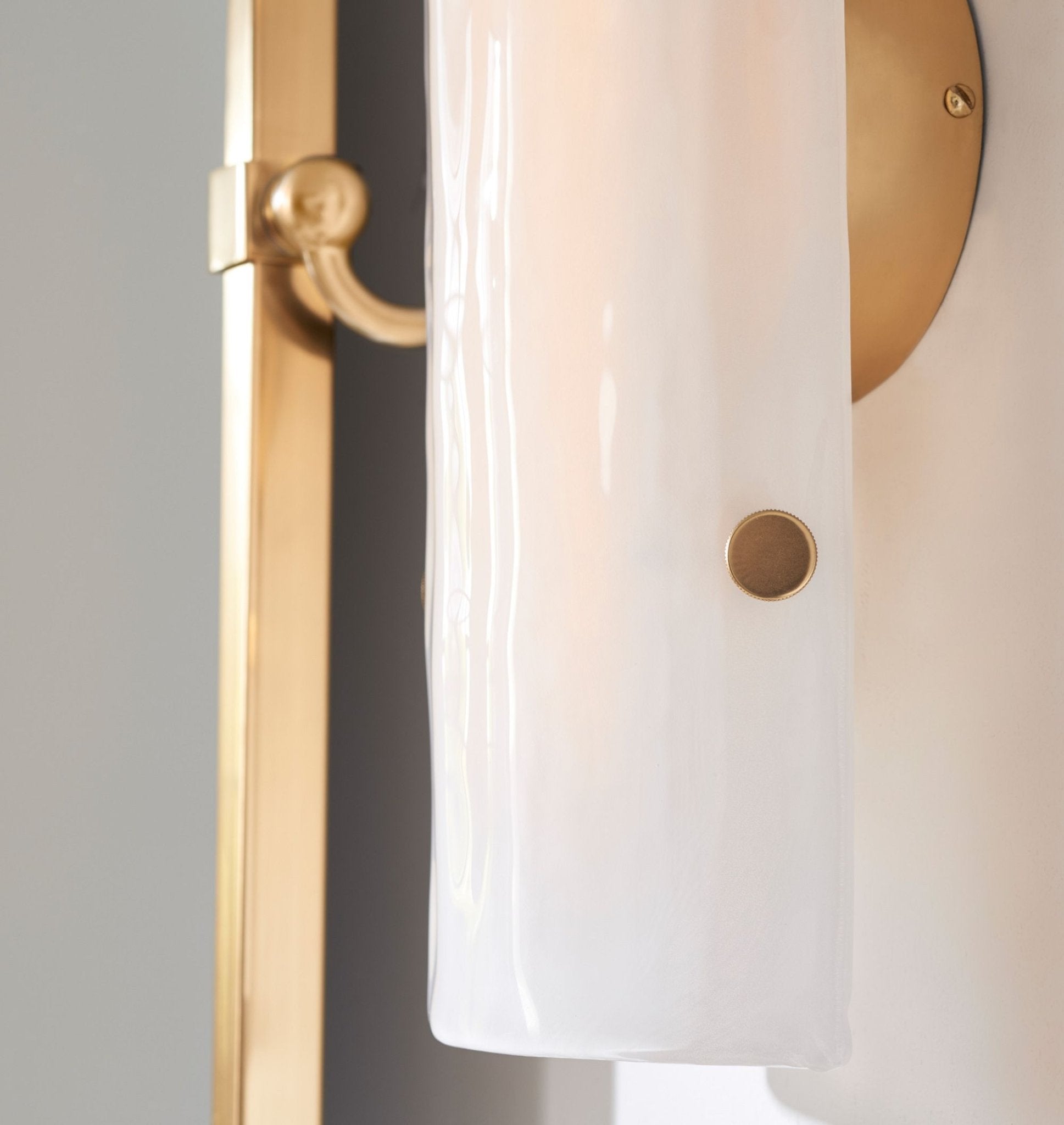 Alilang LED Glass Wall Sconce 28" - GILDLAMPS