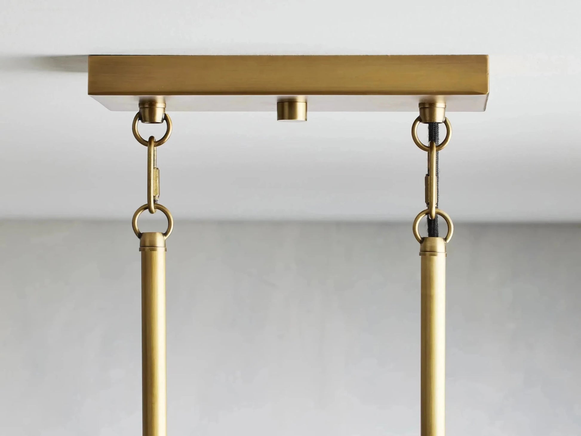 Andreas Linear Chandelier 5/7/8 Light - GILDLAMPS