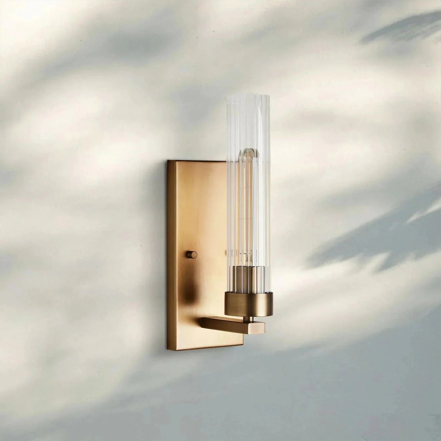 Andreas Wall Sconce - GILDLAMPS