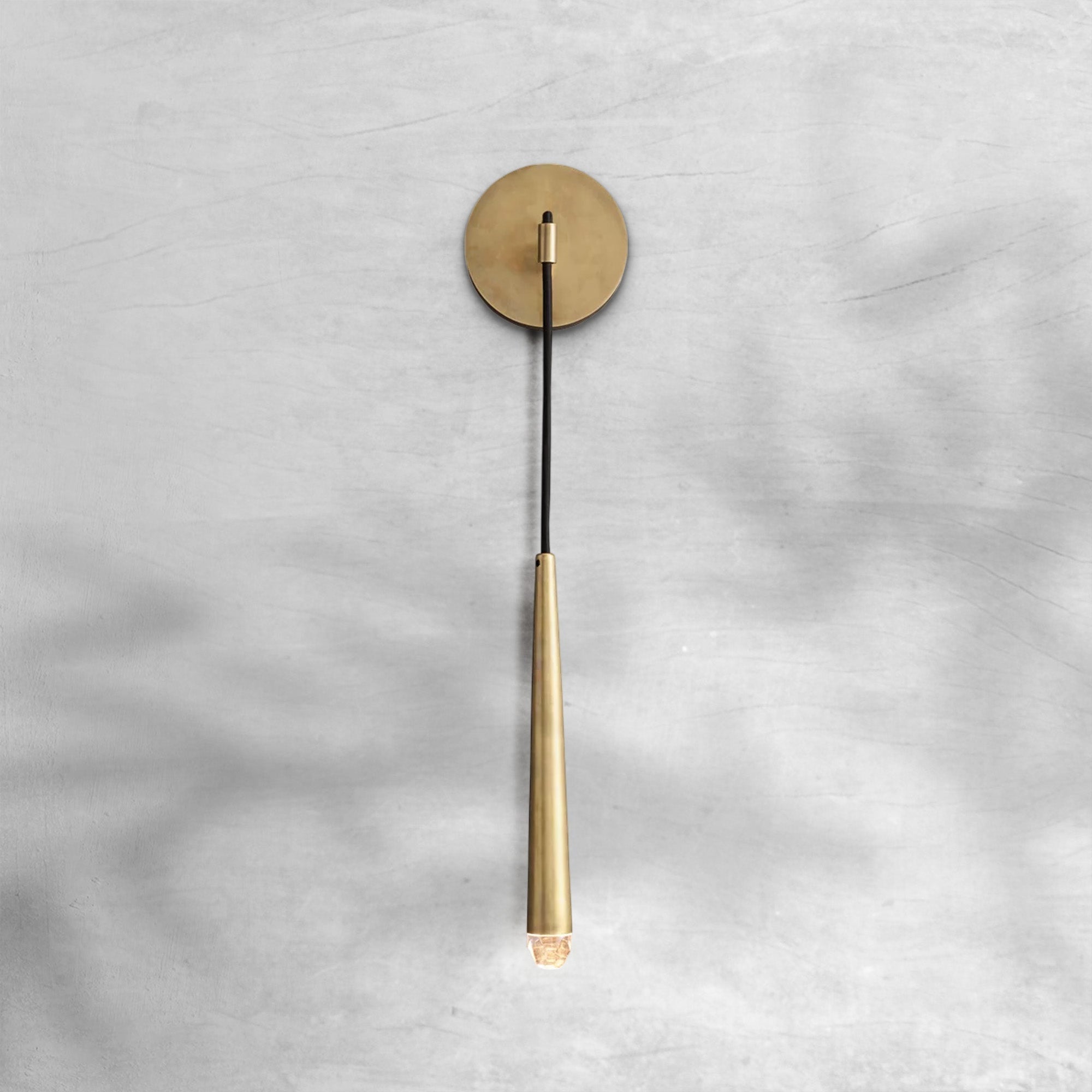 Aurelin Grand Sconce - GILDLAMPS