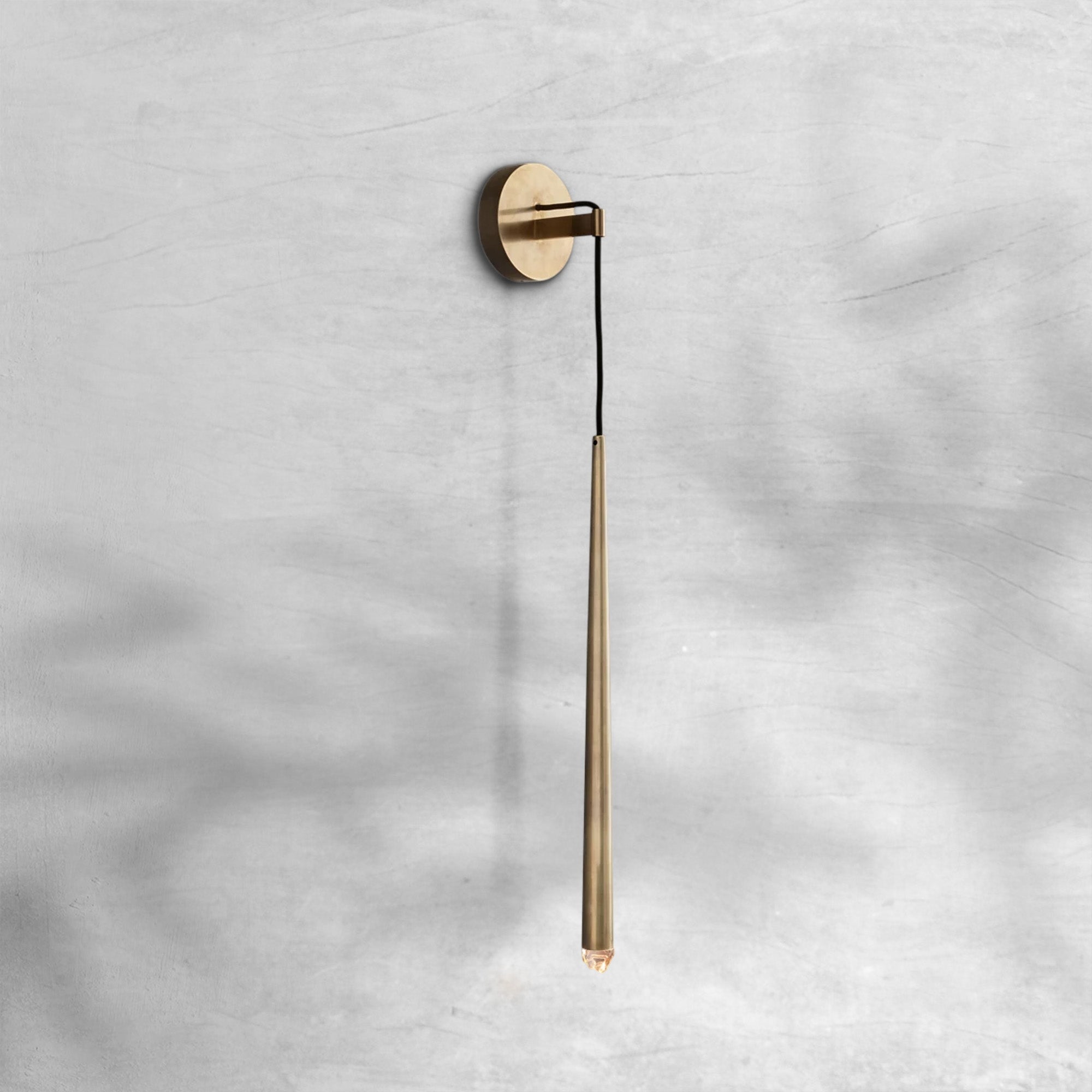 Aurelin Grand Sconce - GILDLAMPS