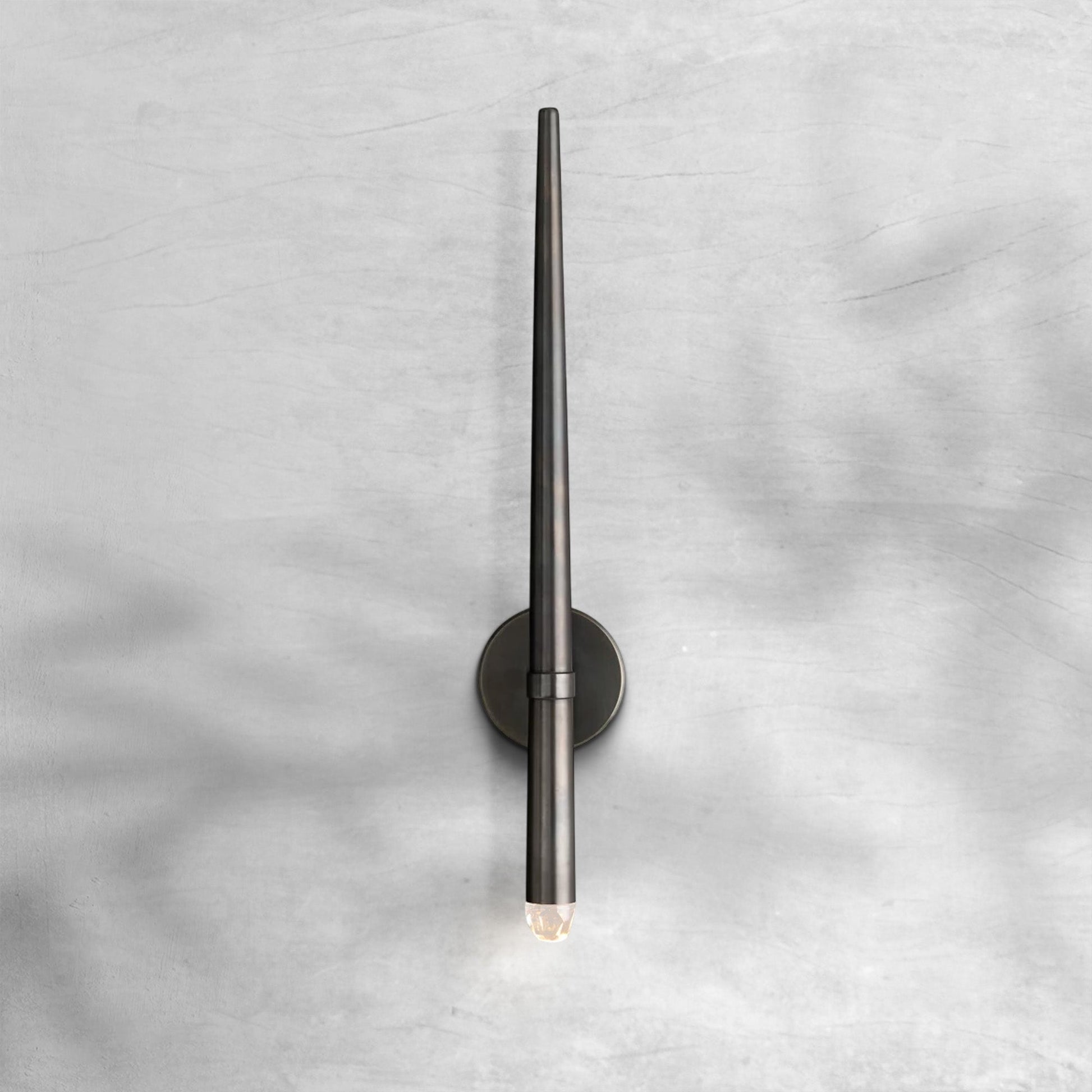 Aurelin Modern Torch Wall Sconce - GILDLAMPS