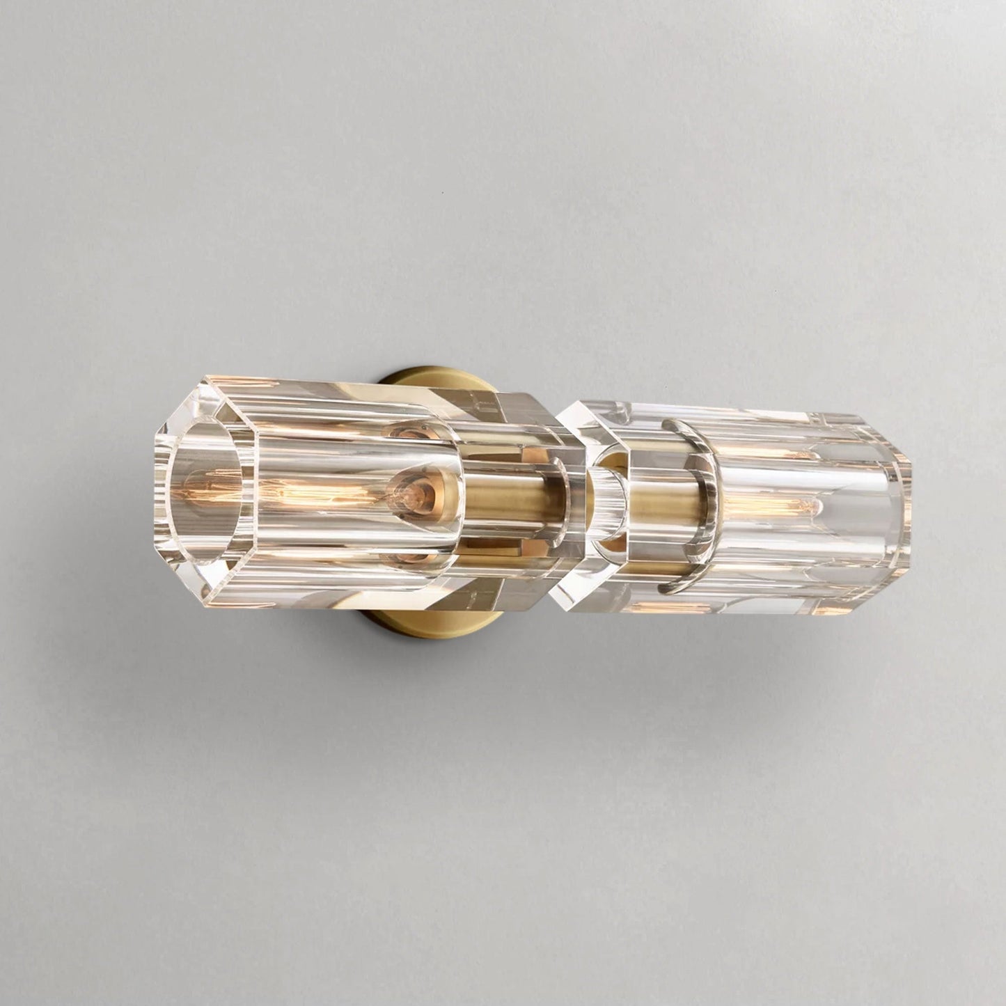 Avecho Linear Sconce - GILDLAMPS