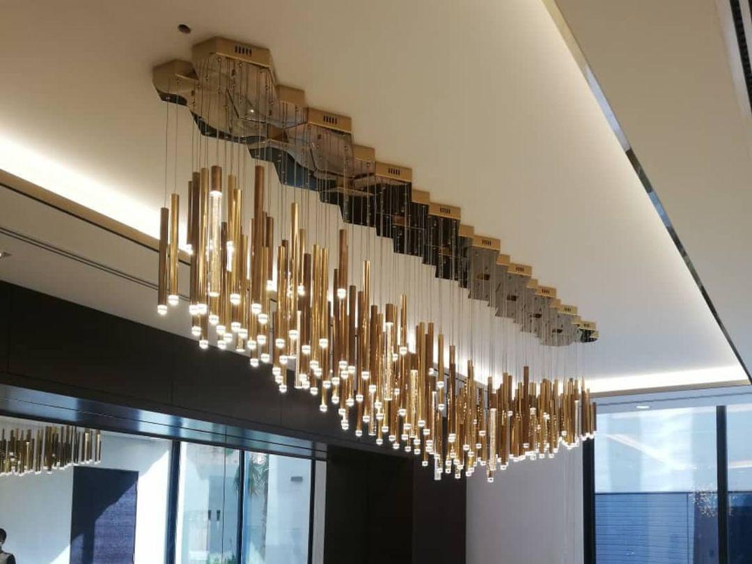 Bellini Round Two-Tone Tubular Pendant Light Chandelier - GILDLAMPS
