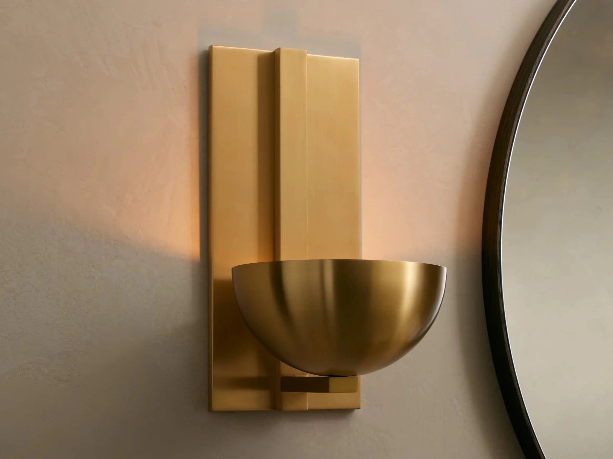 Belmira Alabaster Sconce - GILDLAMPS
