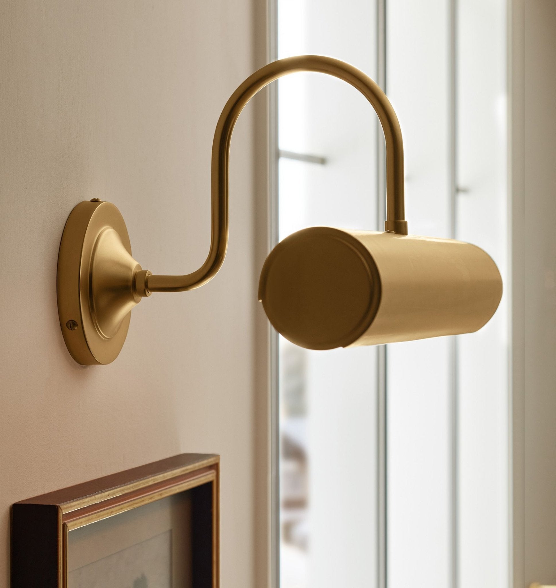 Bent Picture Light - GILDLAMPS