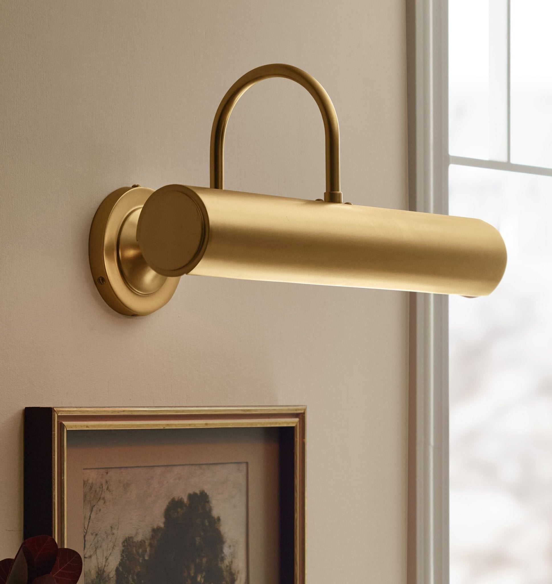 Bent Picture Light - GILDLAMPS