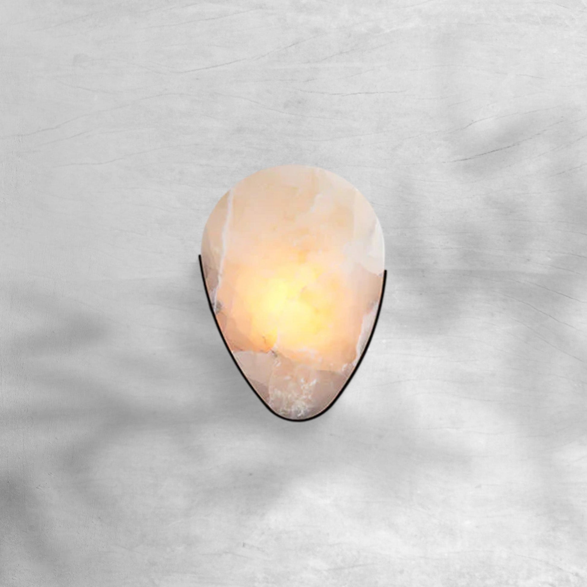 Braden Alabaster Minimalist Wall Sconce - GILDLAMPS