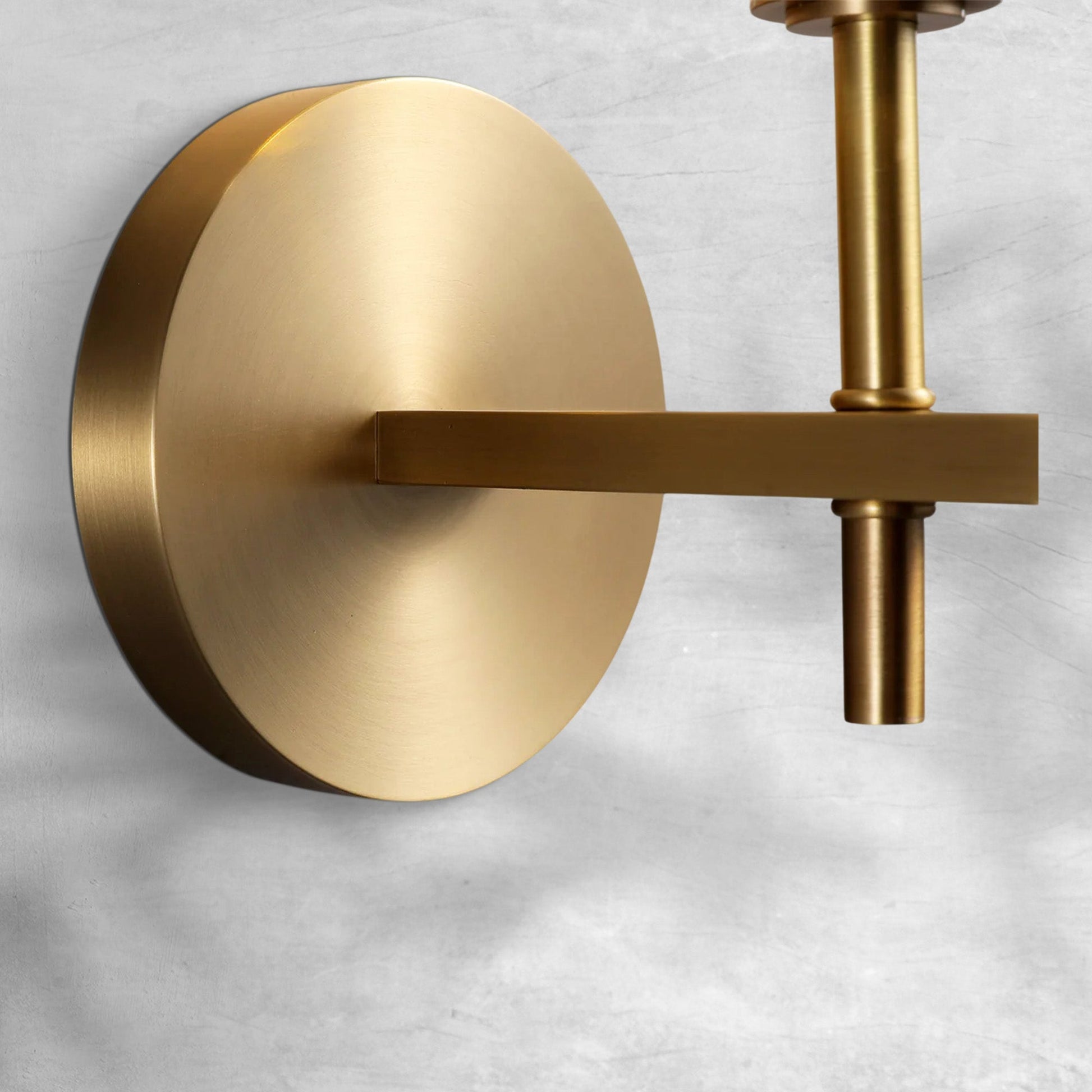 Bruma Glass Short Wall Sconce - GILDLAMPS