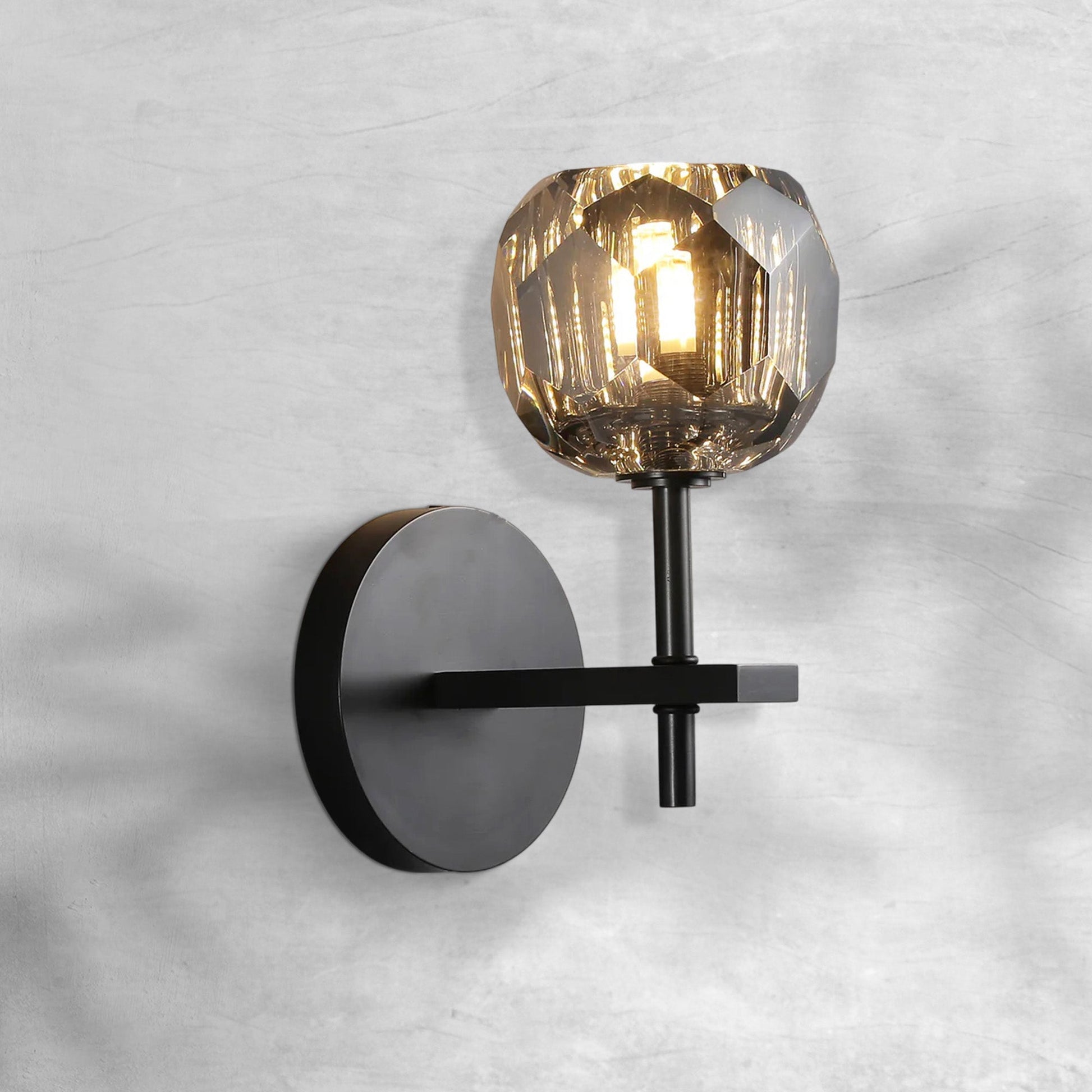 Bruma Glass Short Wall Sconce - GILDLAMPS