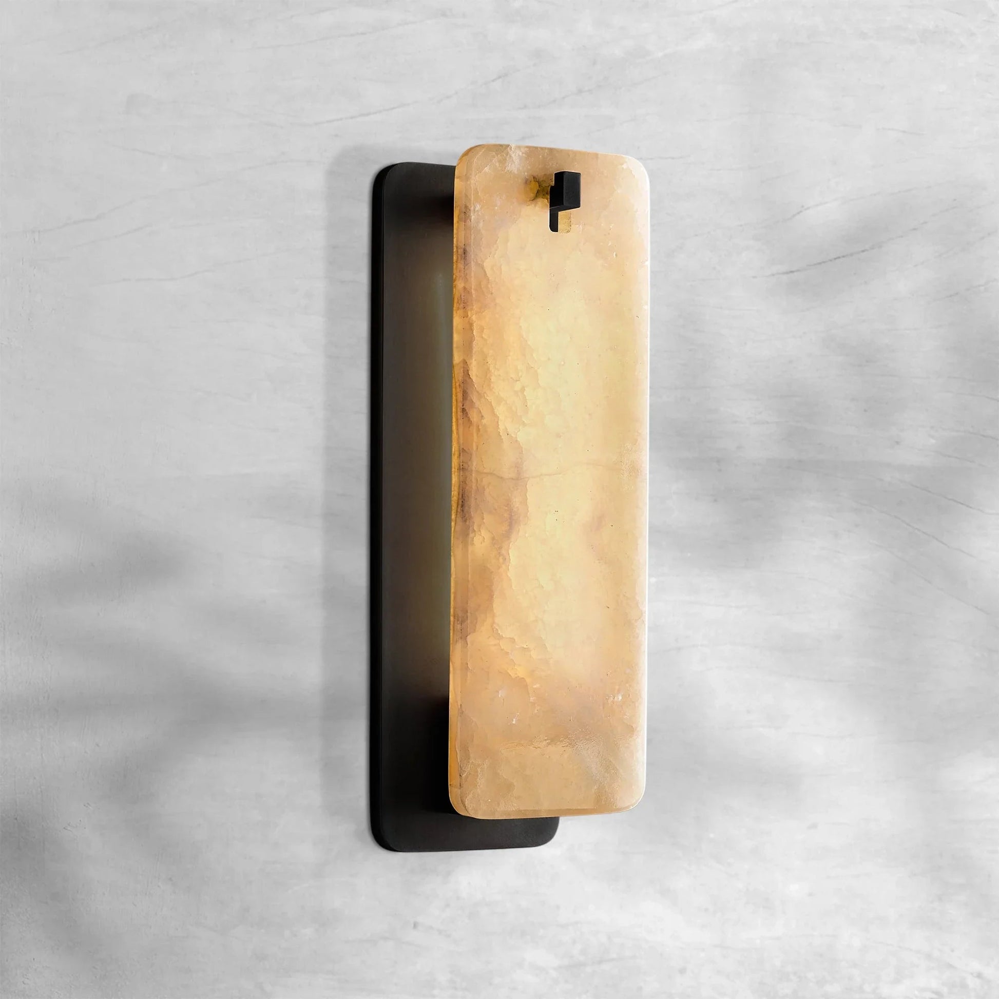 Calame Alabaster Sconce - GILDLAMPS