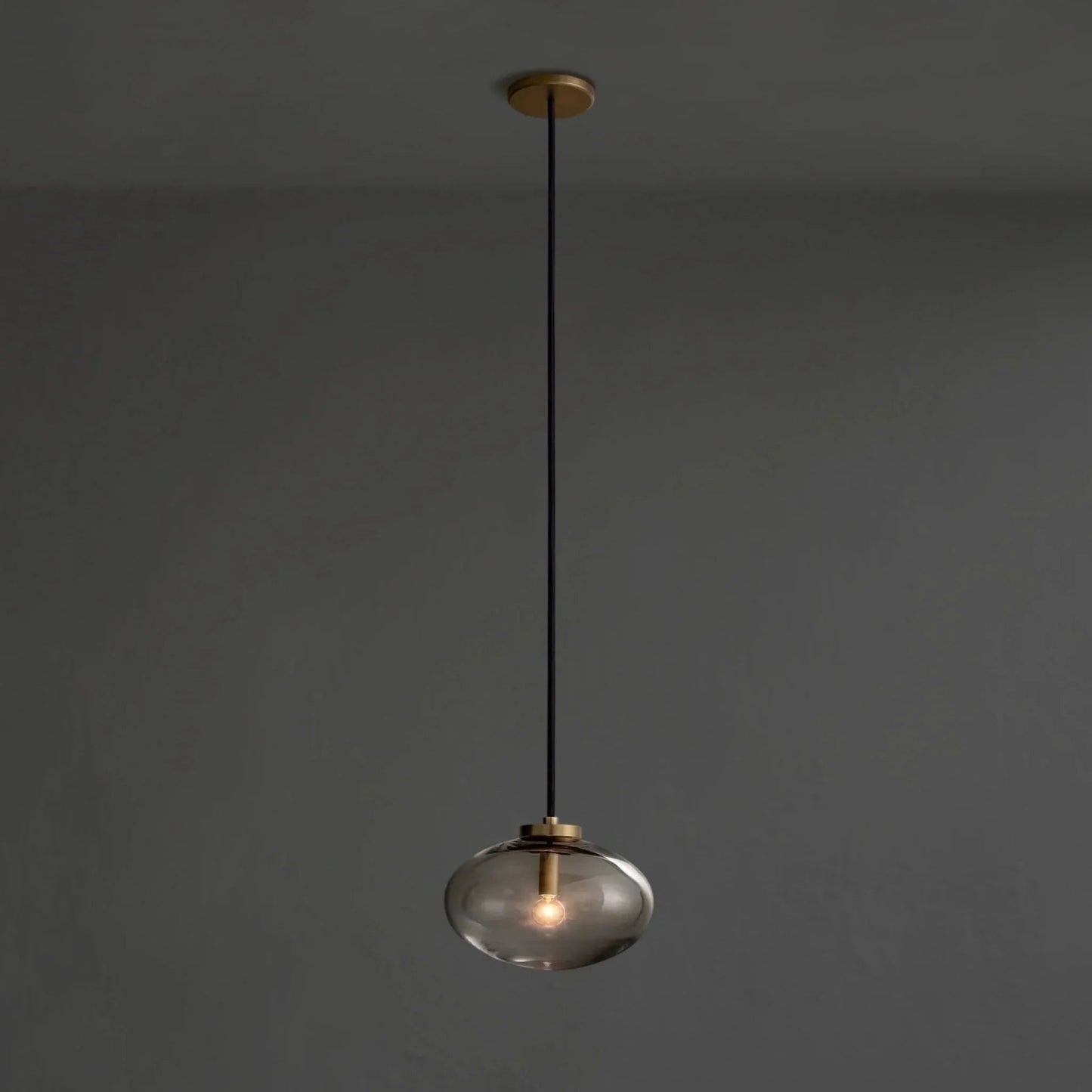 Cebret Glass Pendant - GILDLAMPS