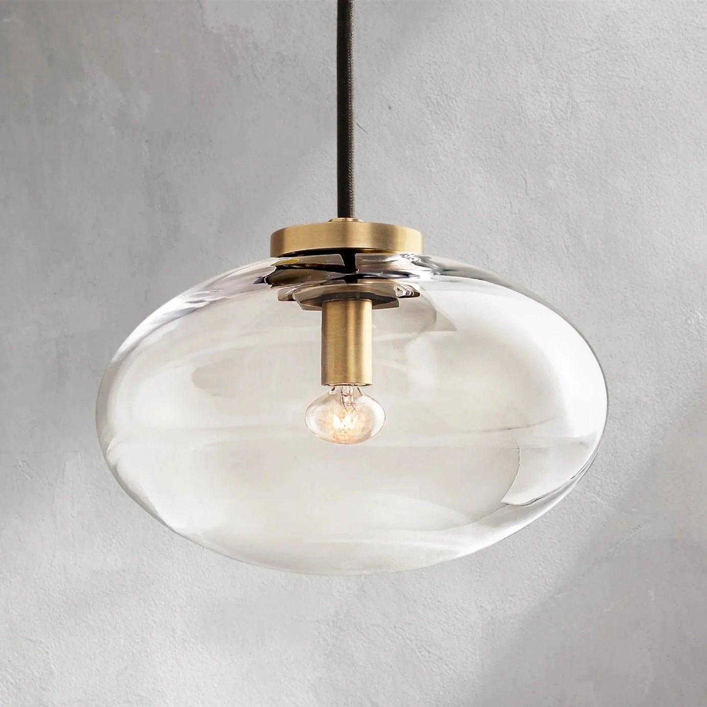 Cebret Glass Pendant - GILDLAMPS
