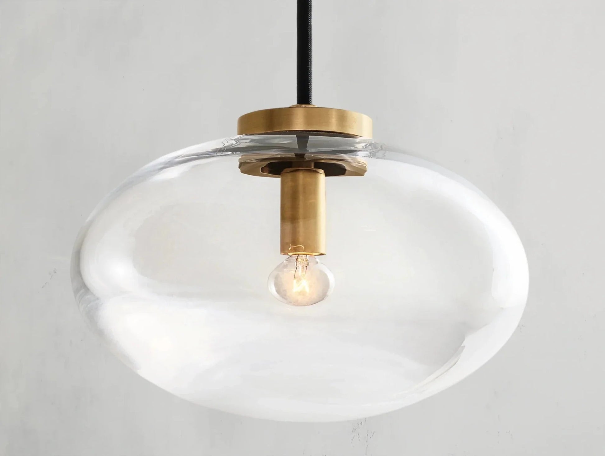 Cebret Glass Sconce - GILDLAMPS