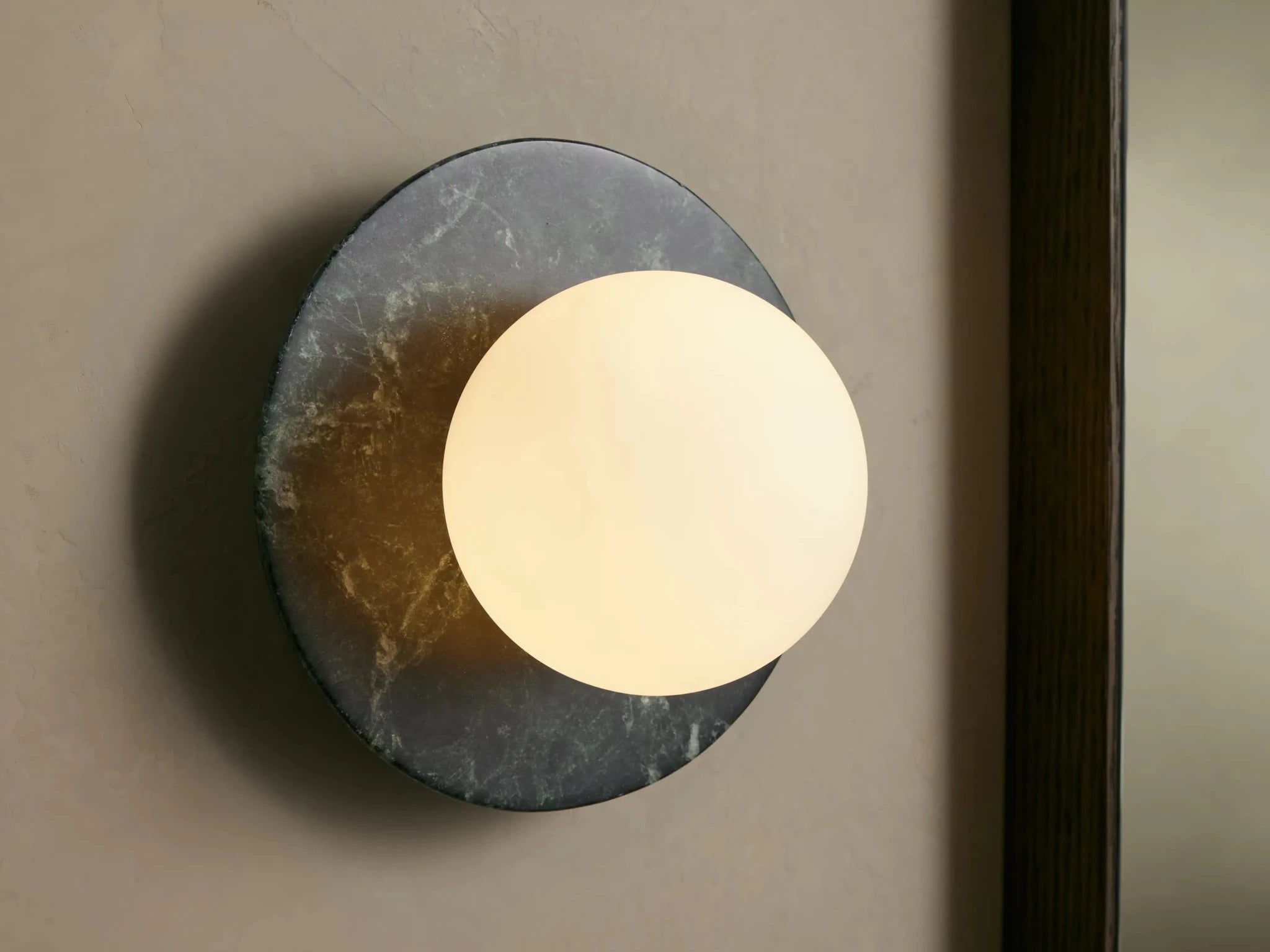 Corinna Marble Sconce - GILDLAMPS