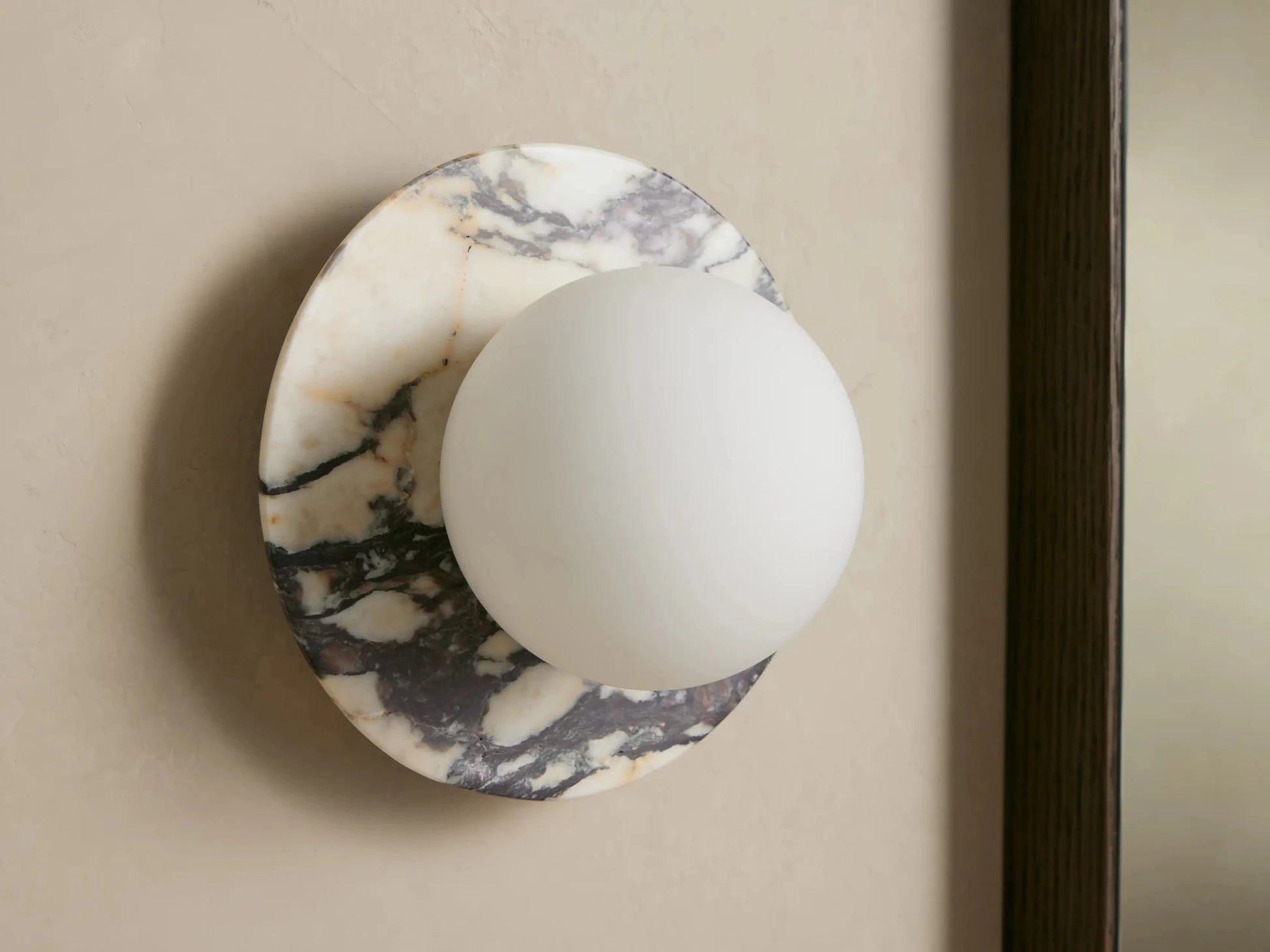 Corinna Marble Sconce - GILDLAMPS