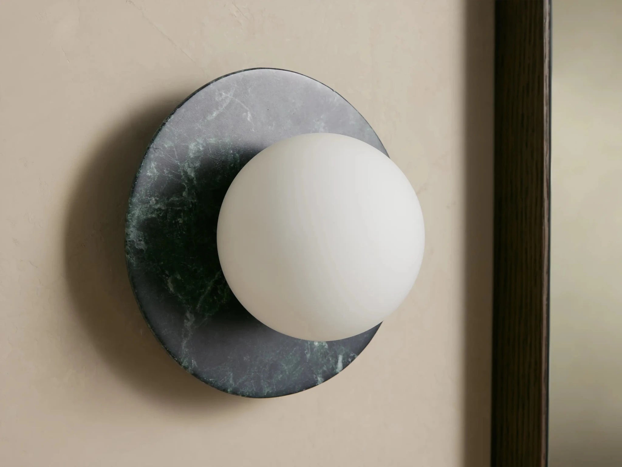 Corinna Marble Sconce - GILDLAMPS