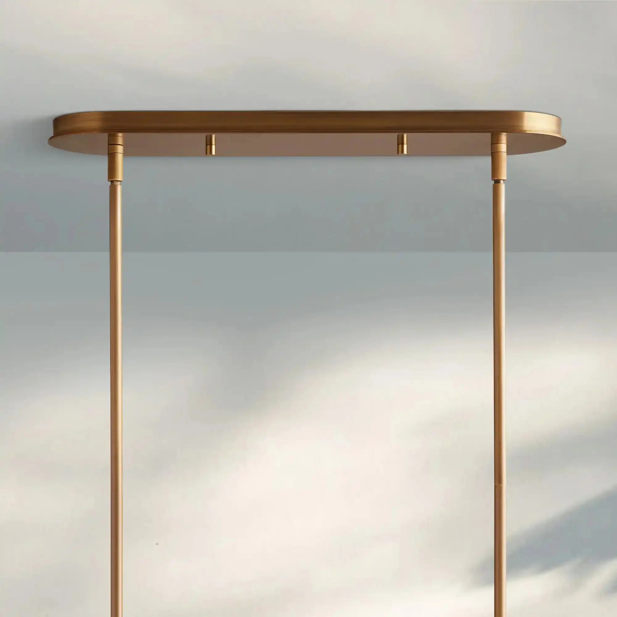 Daphne Metal Linear Chandelier - GILDLAMPS