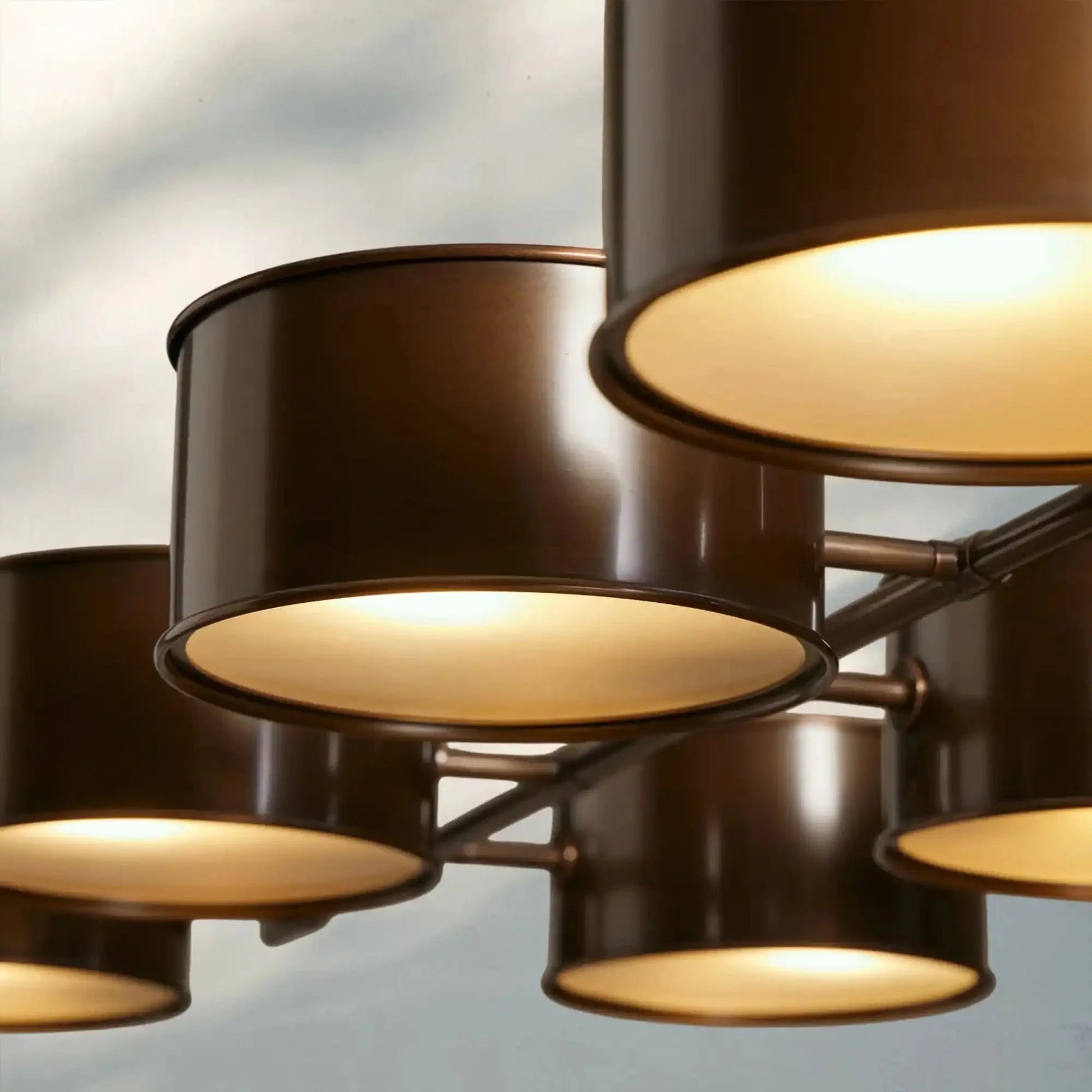 Daphne Metal Linear Chandelier - GILDLAMPS
