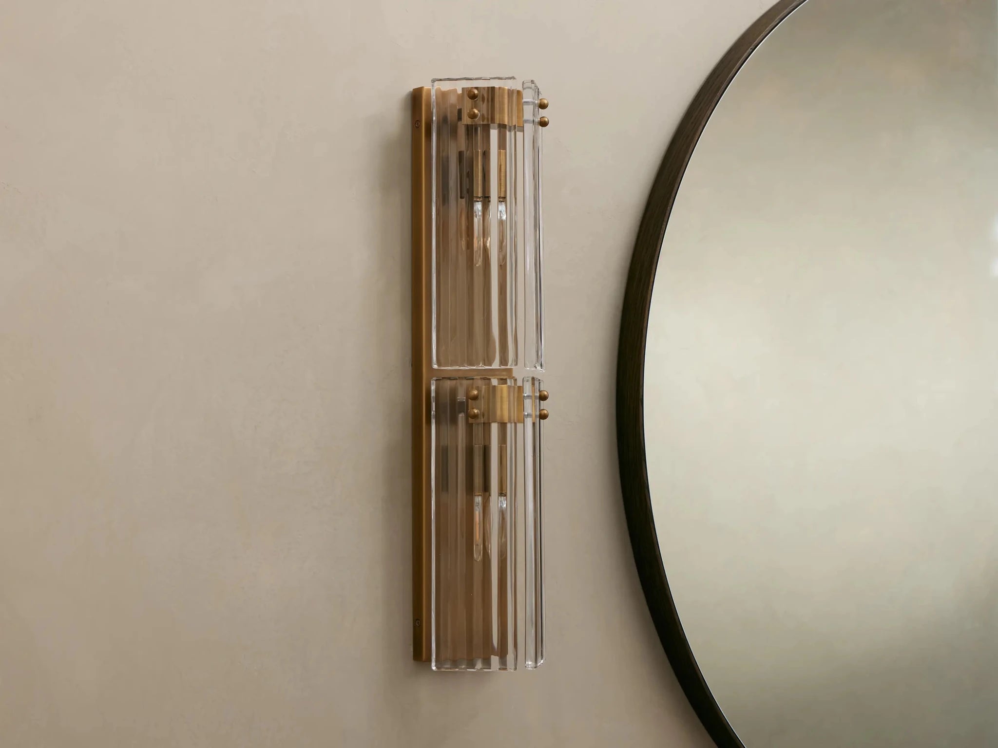 Delsie Double Sconce - GILDLAMPS