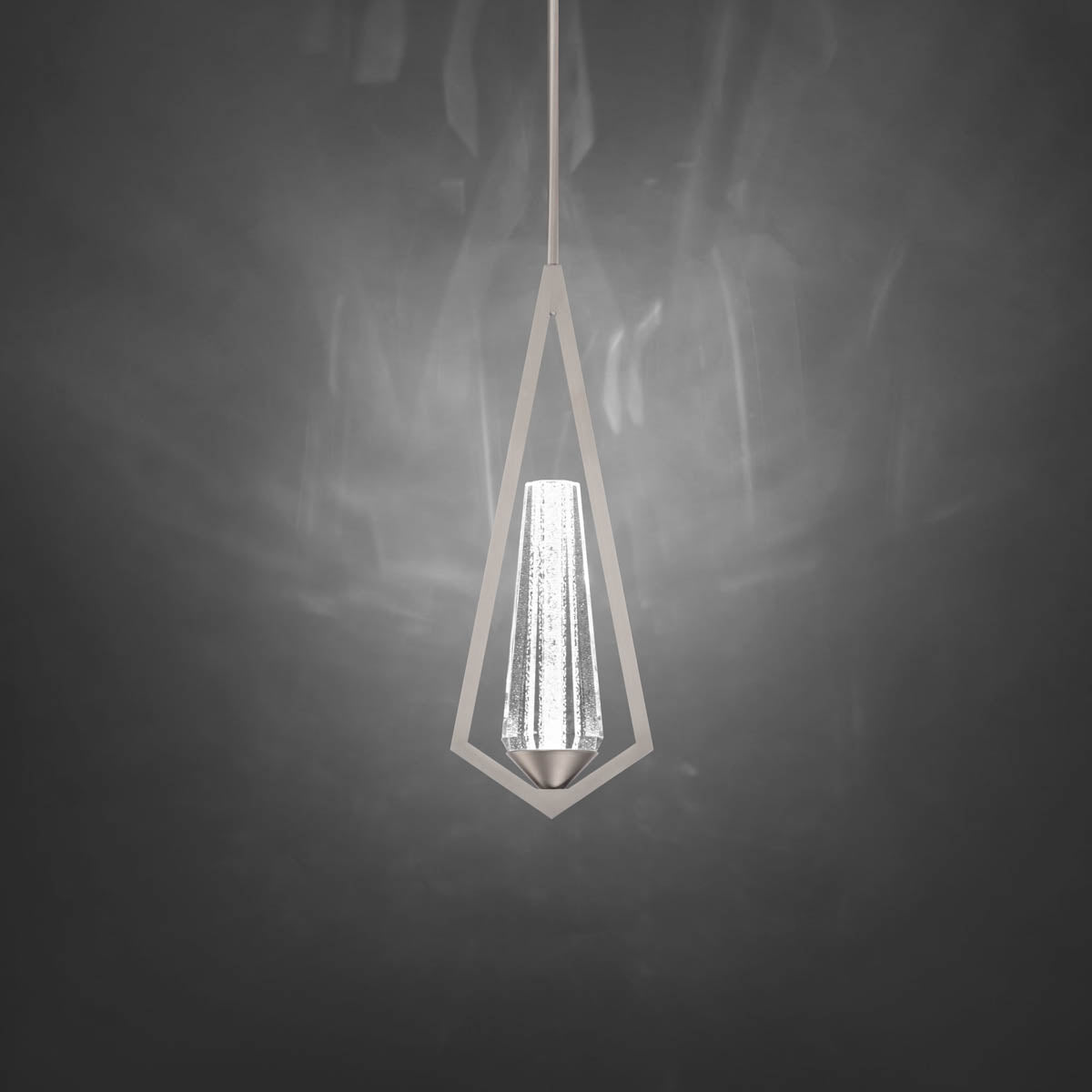 Devotion Pendant - GILDLAMPS