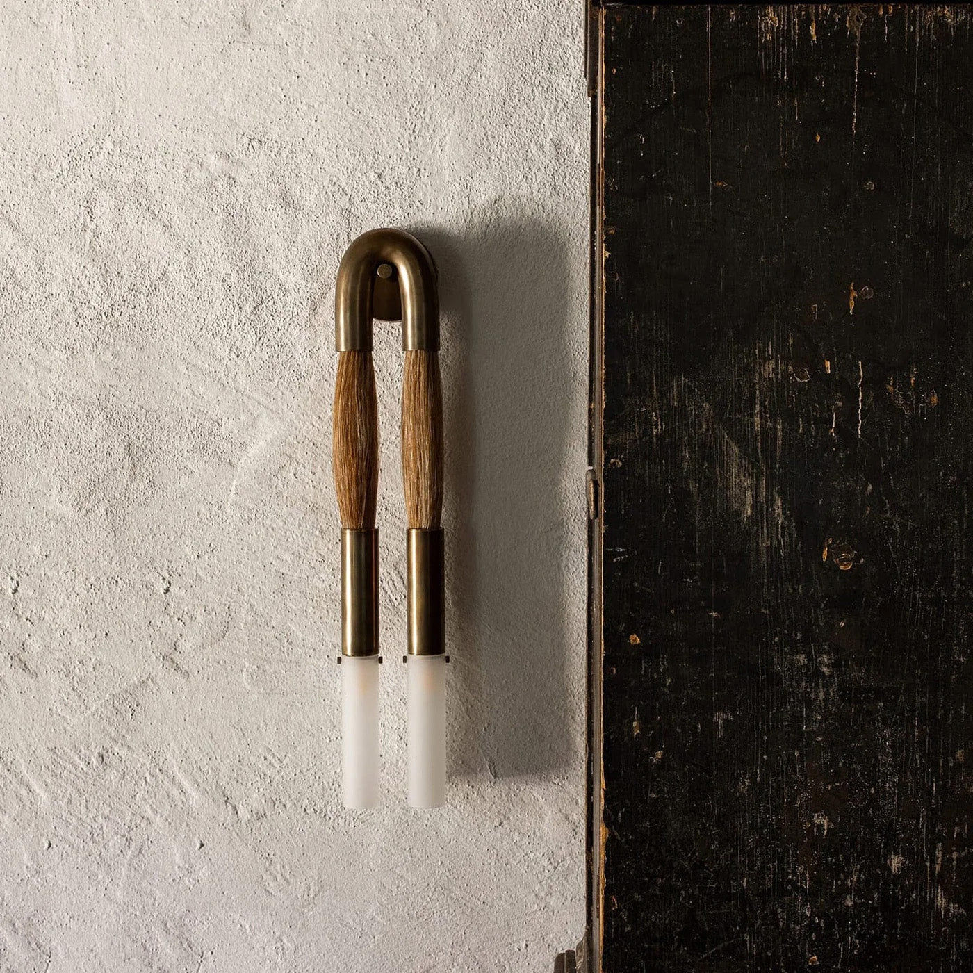Double Head Antonia Horsehair Sconce - GILDLAMPS