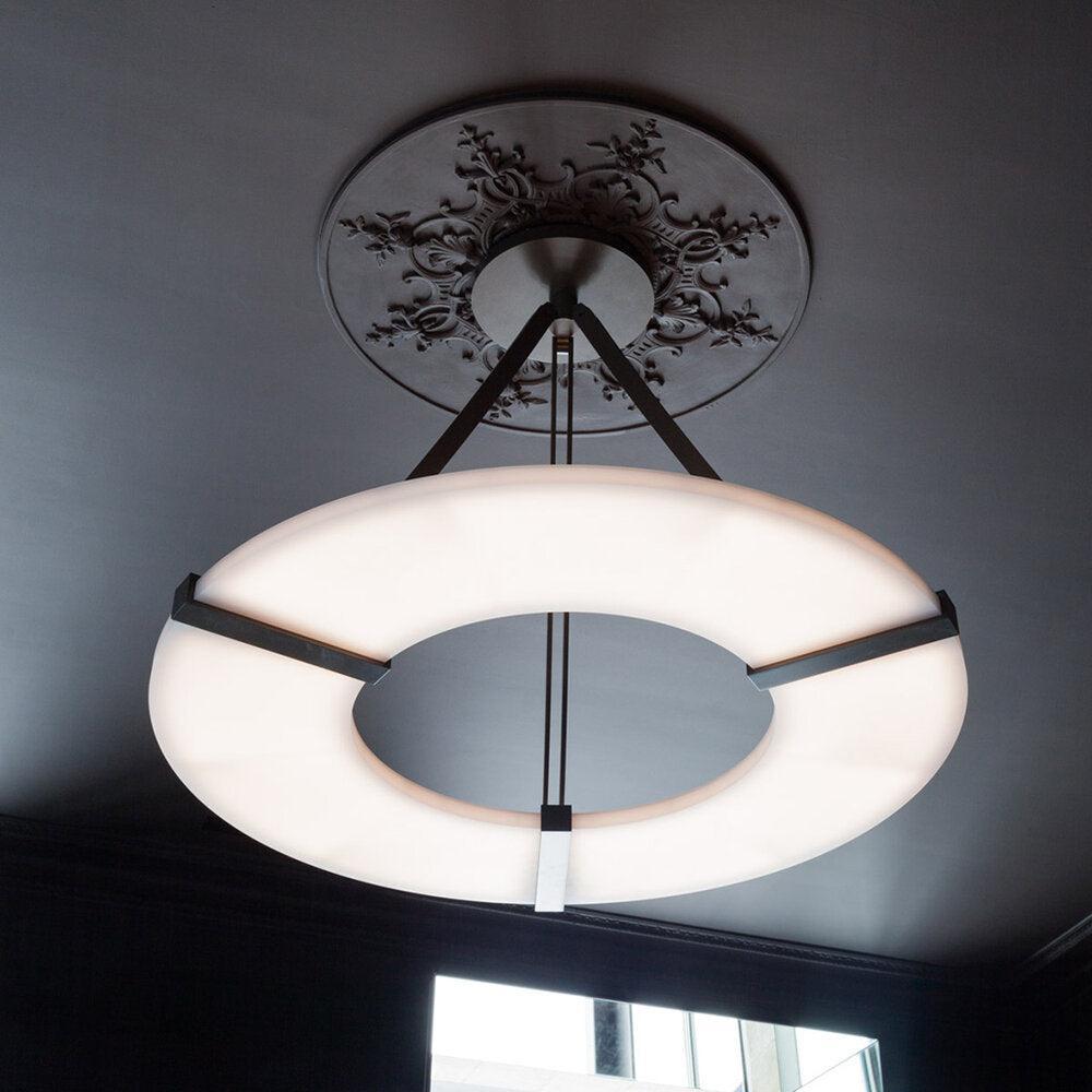 Elliot's Grace: Round Alabaster Plate Chandelier, Exquisite Illumination - GILDLAMPS