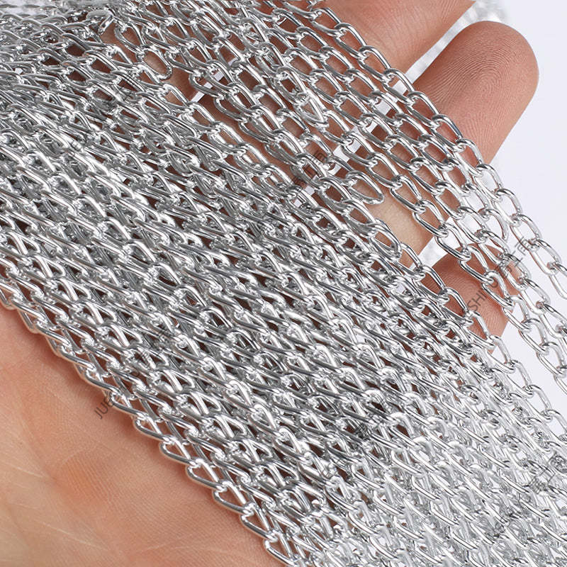 Fiona Aluminum Chain Tassel Wall Sconce - GILDLAMPS