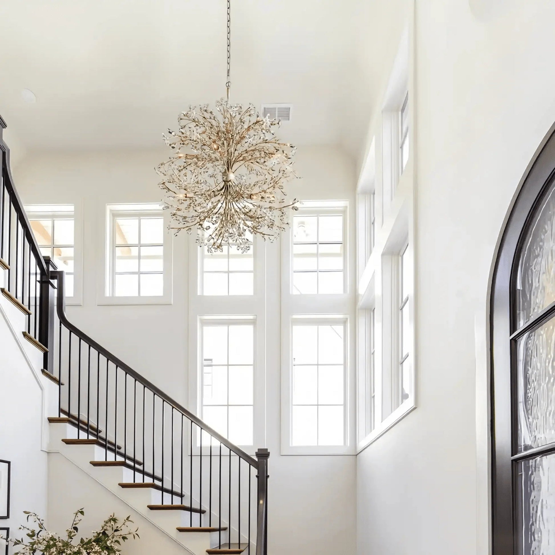 Fiore 8 - Light Round Chandelier - GILDLAMPS