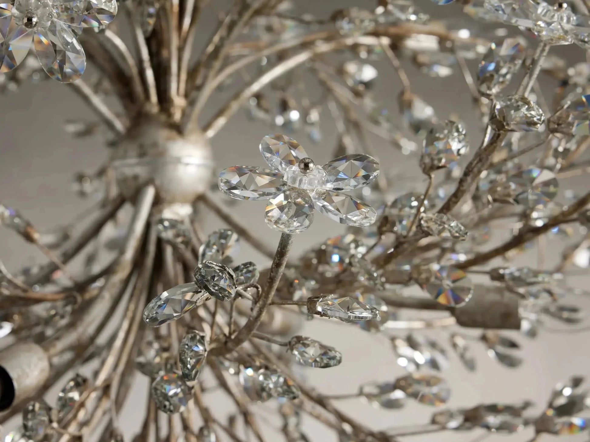 Fiore 8-Light Round Chandelier - GILDLAMPS