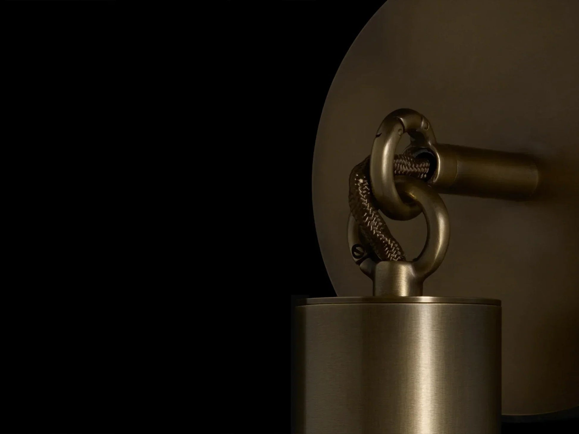 Horsehair Sconce - GILDLAMPS