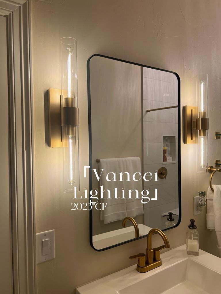 Lavelle Glass Linear Wall Sconce - GILDLAMPS