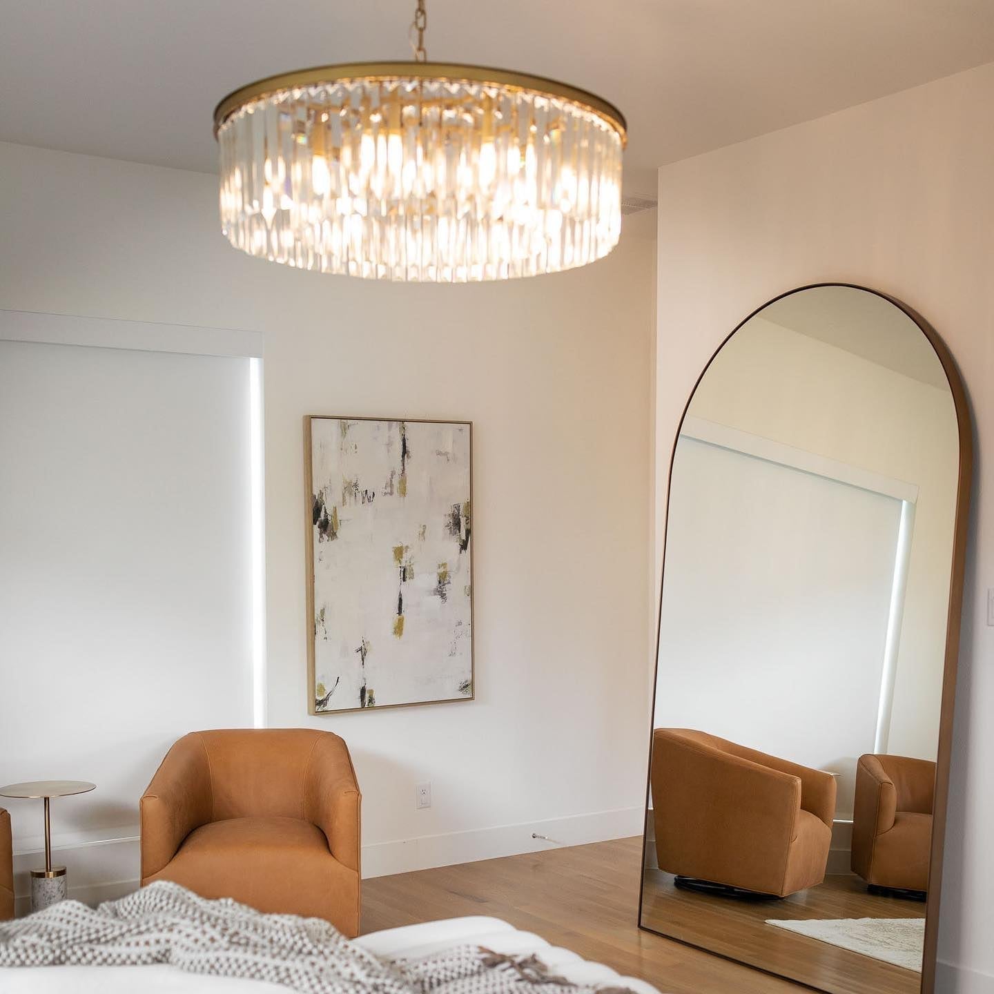Leyland Round Chandelier - GILDLAMPS