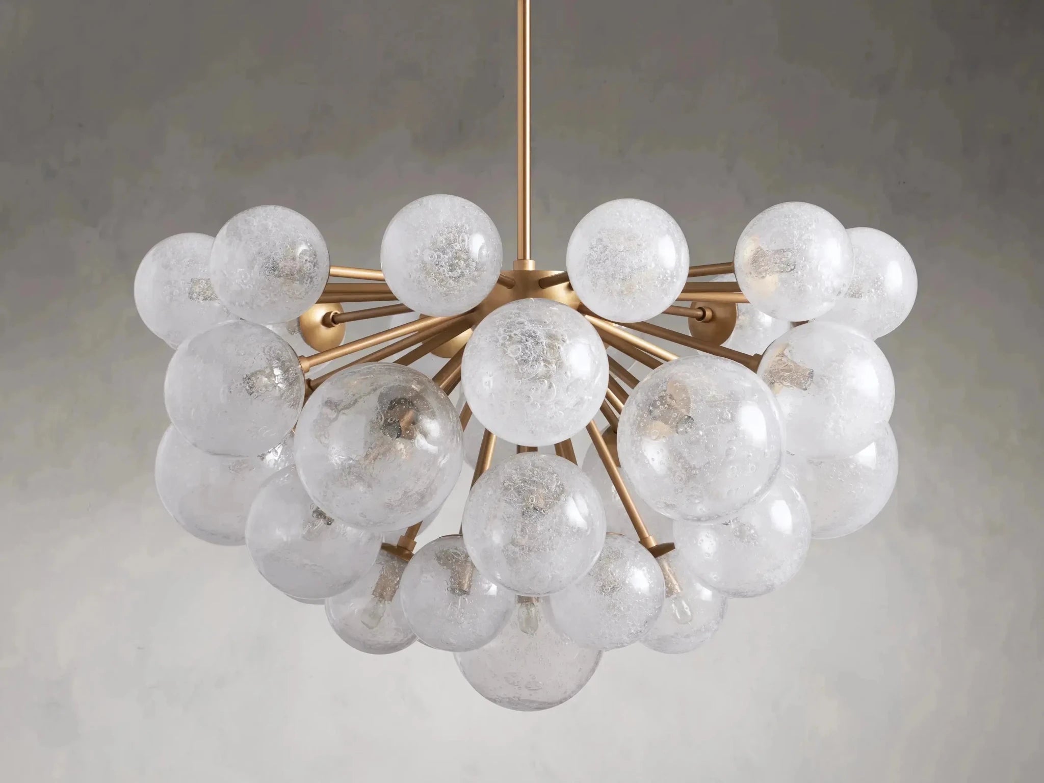 Mandoza Chandelier 19/37 Light - GILDLAMPS