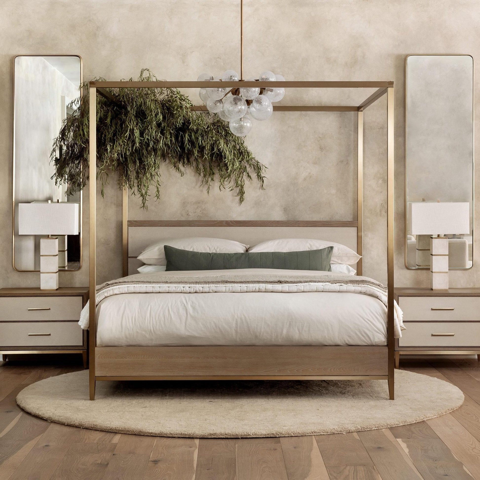 Mandoza Chandelier 19/37 Light - GILDLAMPS
