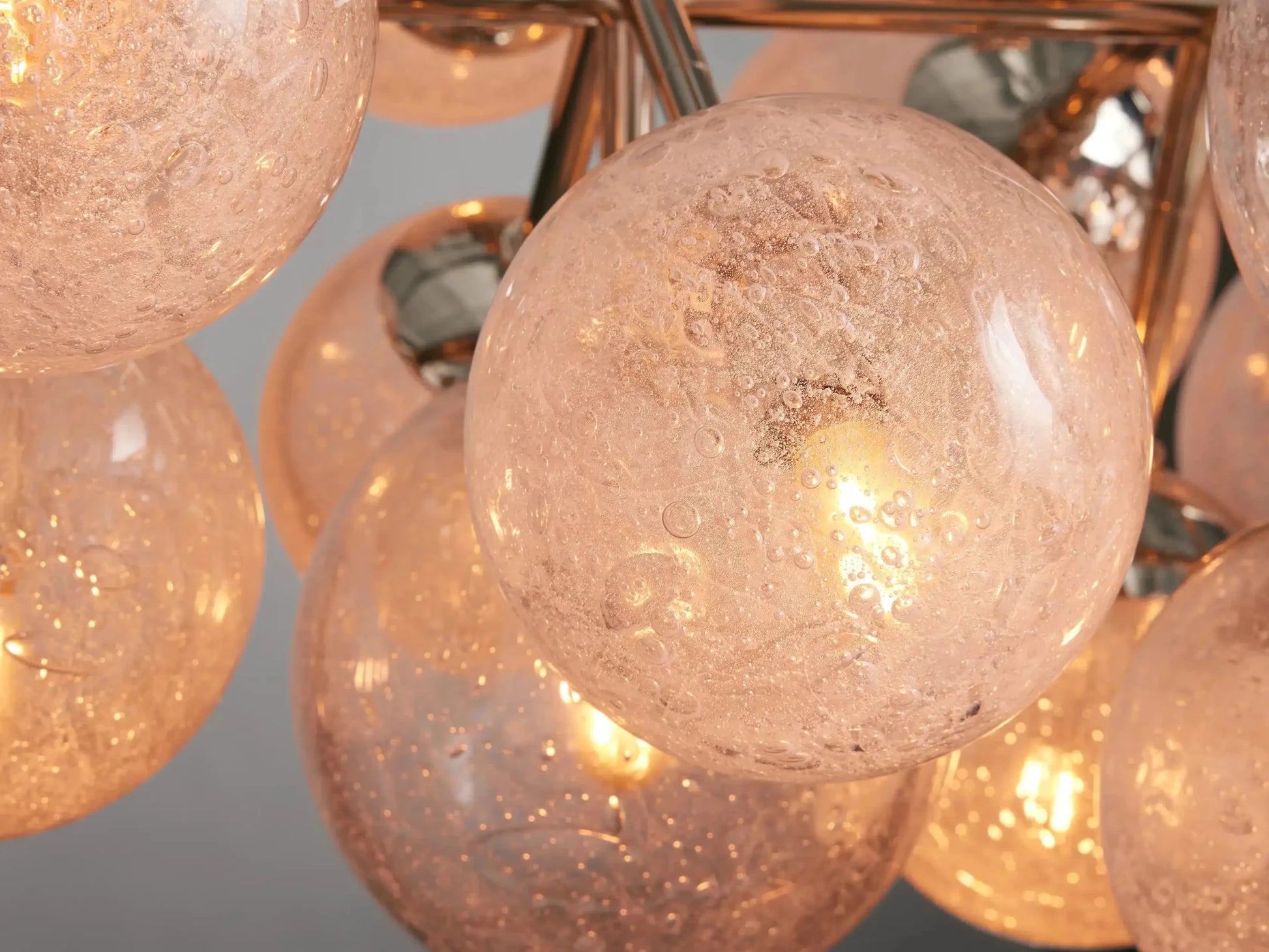 Mandoza Linear Chandelier - GILDLAMPS