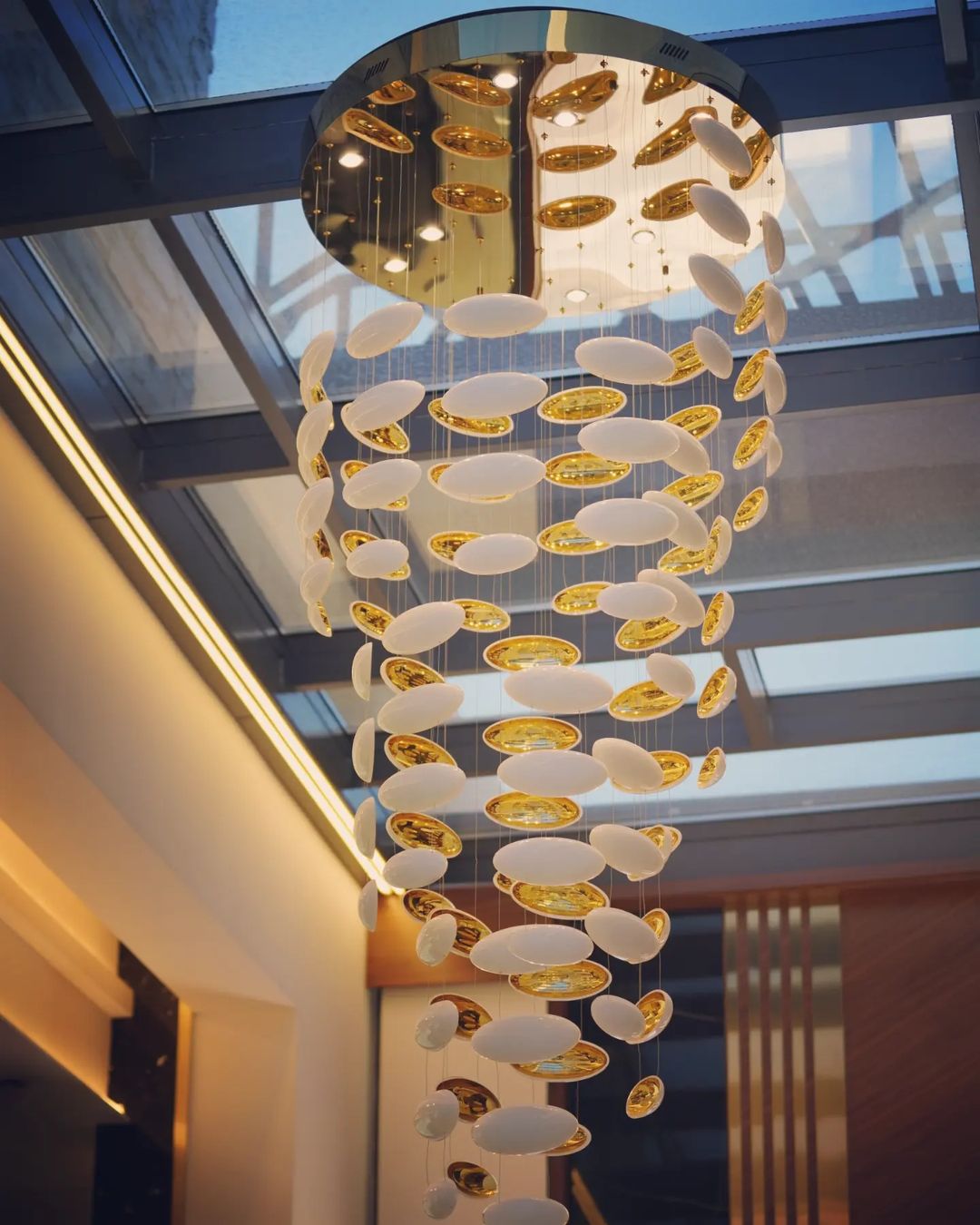 Modern Artistic Unique Golden Dragon Egg Pendant Ceiling Light Fixture for Staircase/ Sales Center/ Hotel - GILDLAMPS