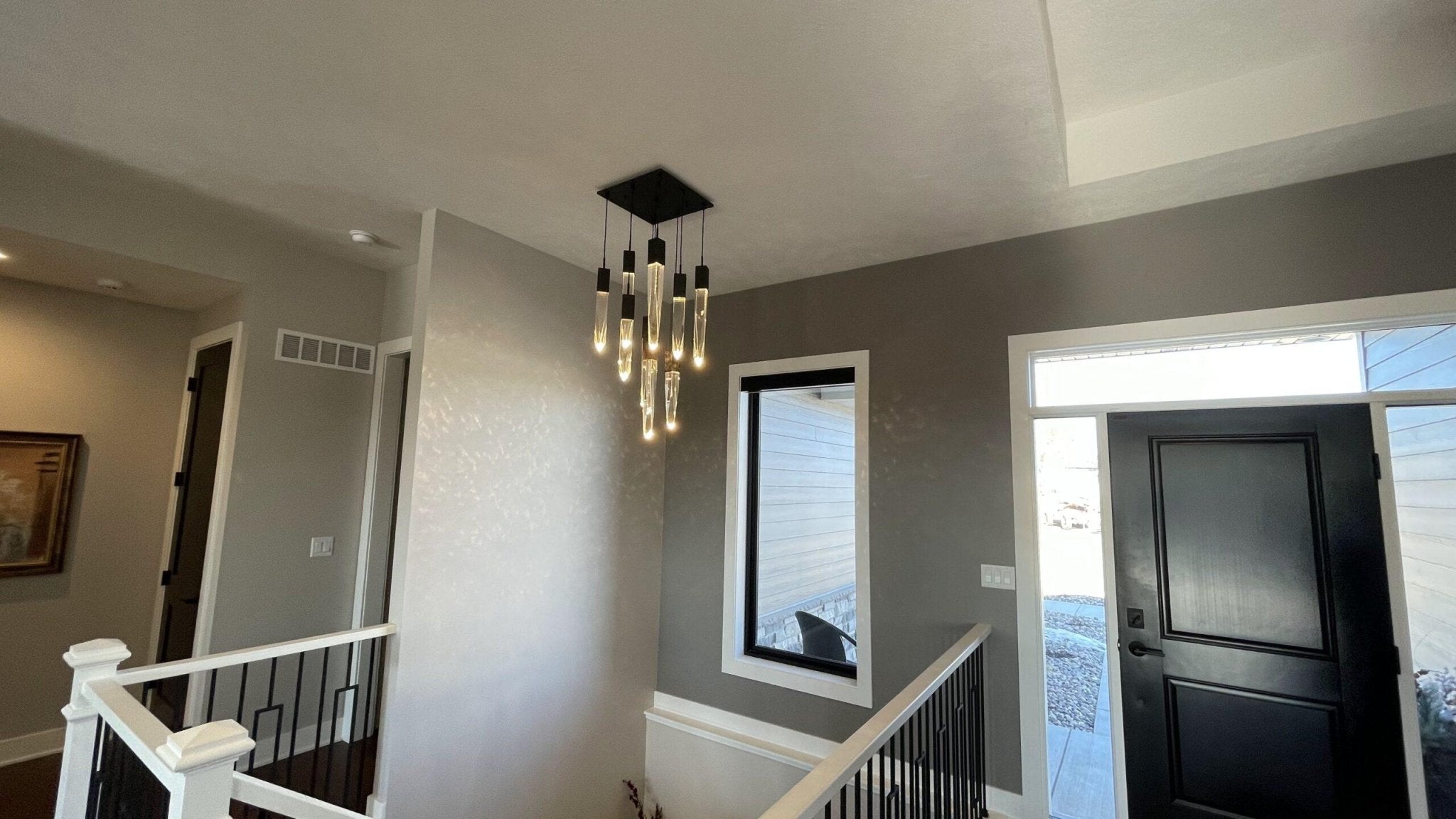 Modern Light Luxury Round/Rectangle Ceiling Pendant Light in Black Finish for Kitchen Island/ Staircase/Living Room - GILDLAMPS