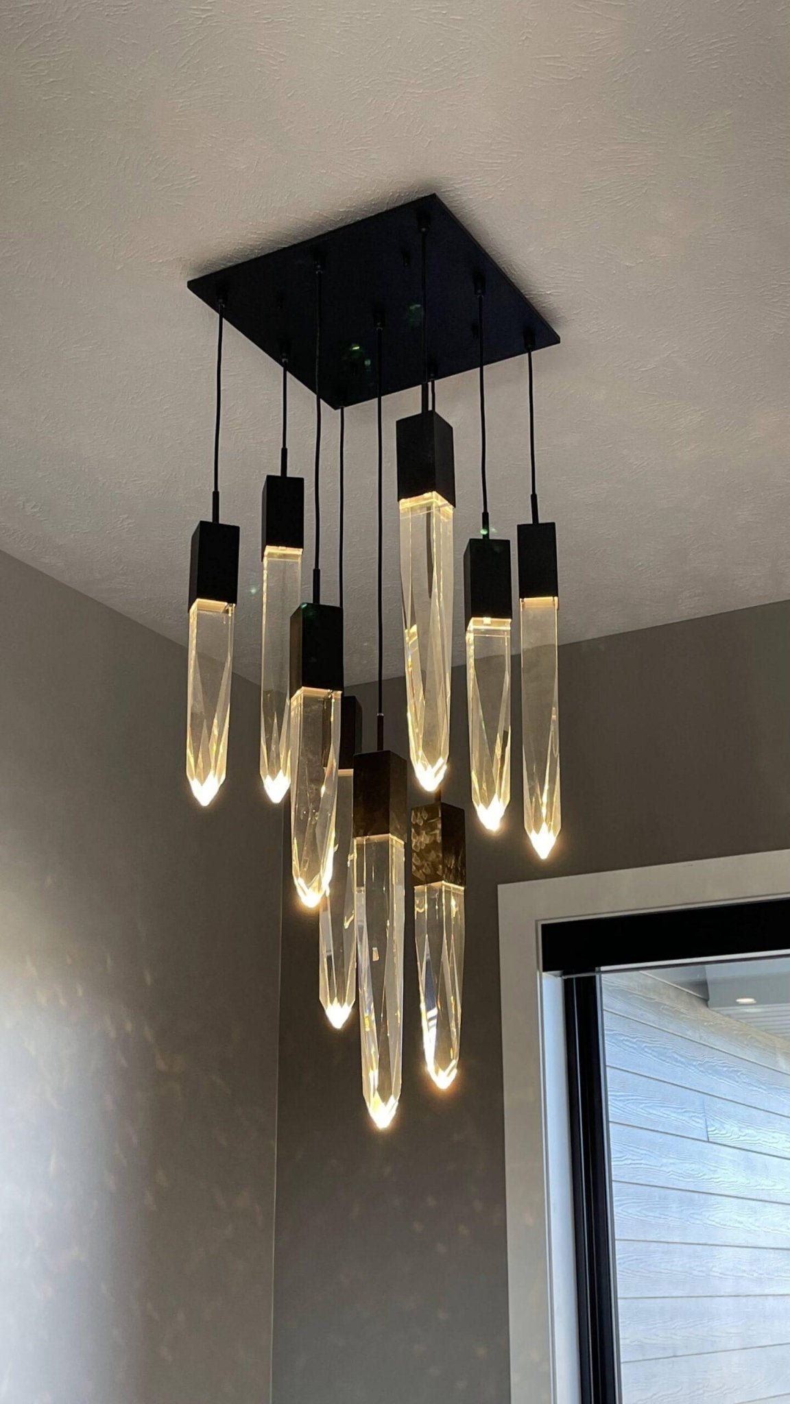 Modern Light Luxury Round/Rectangle Ceiling Pendant Light in Black Finish for Kitchen Island/ Staircase/Living Room - GILDLAMPS