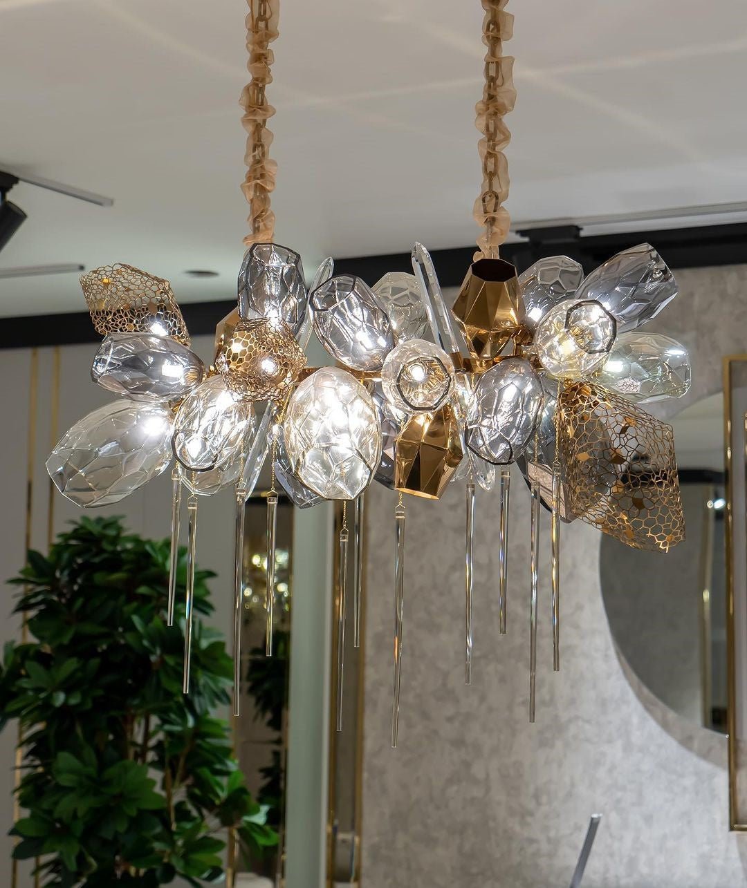 Modern Wine Glass Shape Chandelier Italian Light Luxury Light Fixture for Dining Room/Living Room - GILDLAMPS