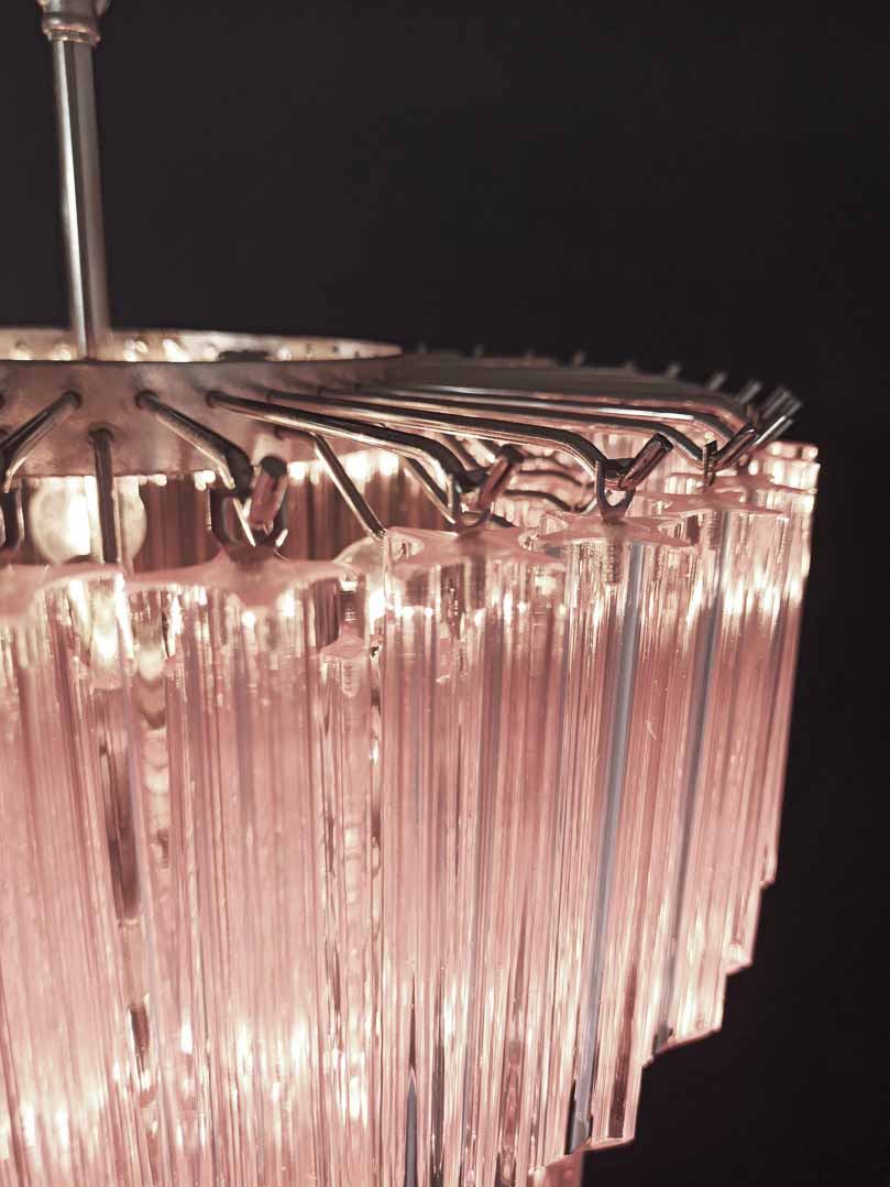 Murano Chandelier – 112 prisms – Pink - GILDLAMPS