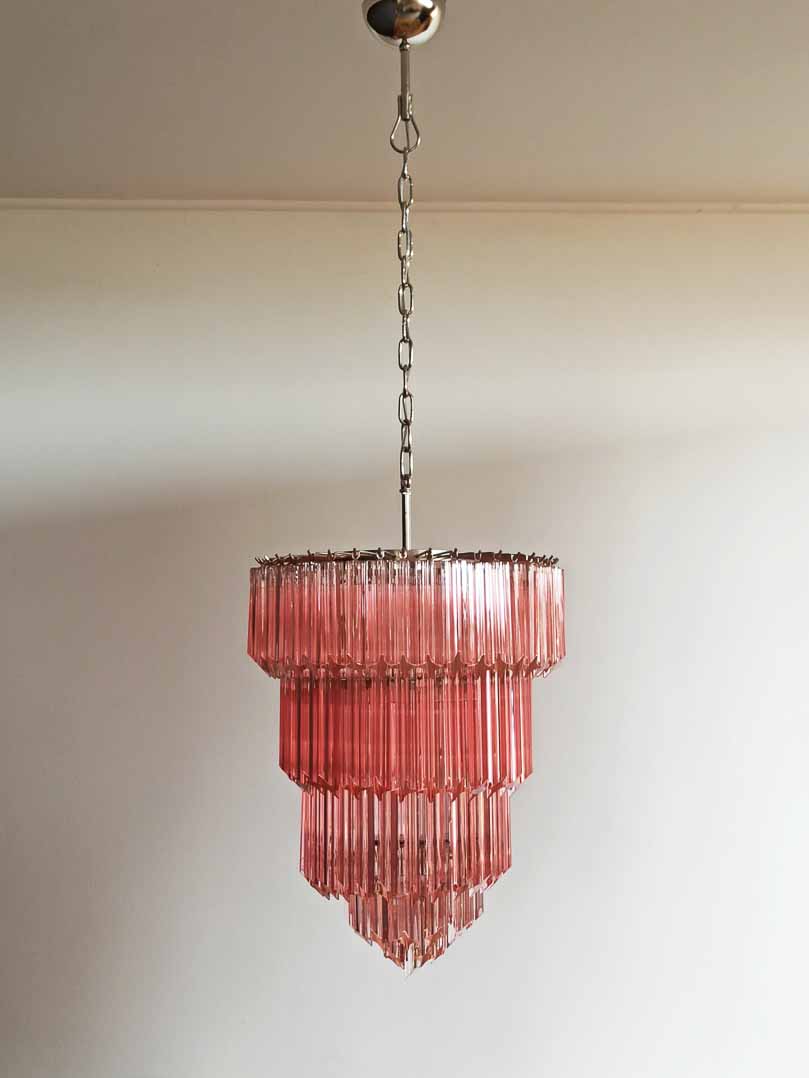 Murano Chandelier – 112 prisms – Pink - GILDLAMPS