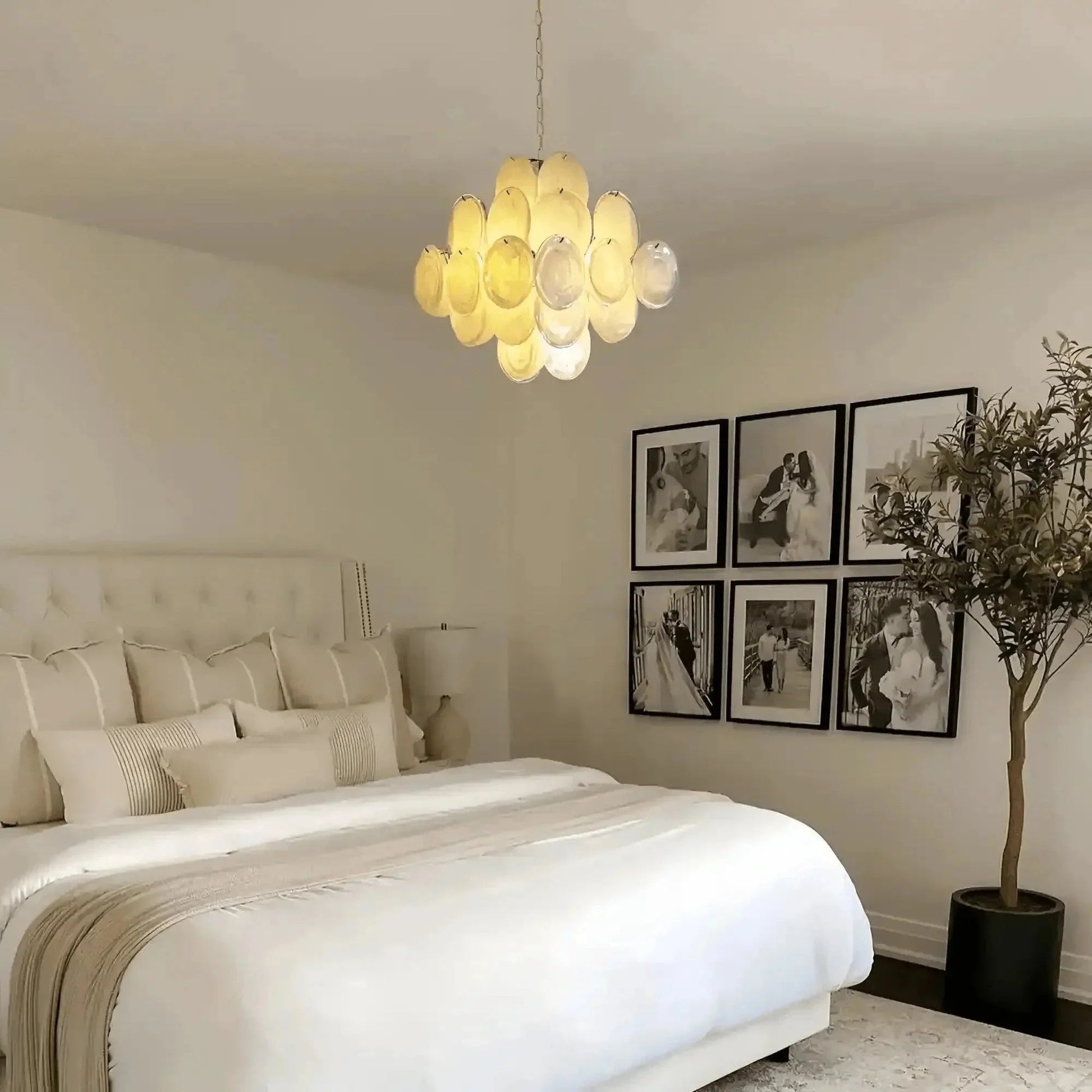 Murano Chandelier 36 White Disks - GILDLAMPS