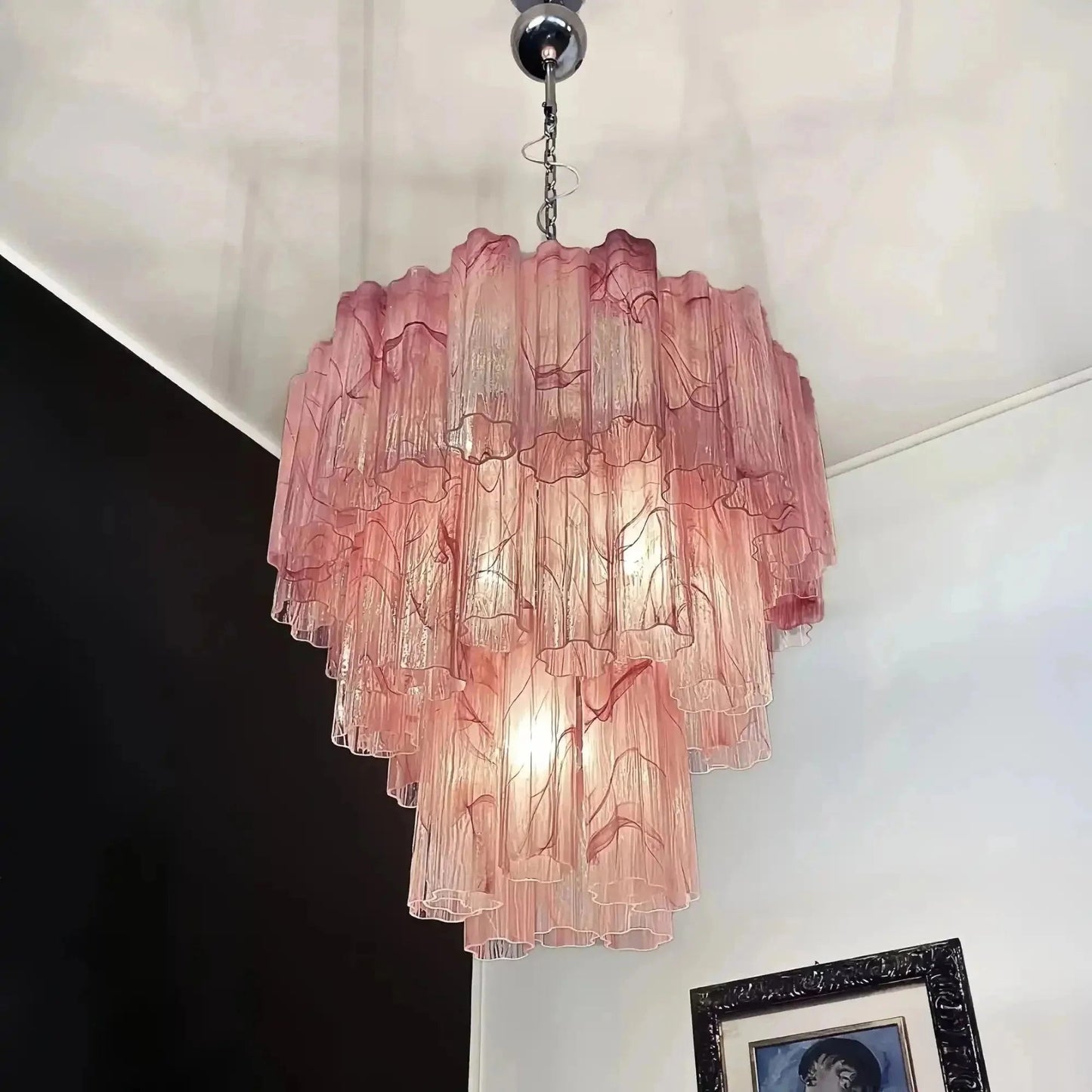 Murano Chandelier – 48 tubes – Alabaster Pink - GILDLAMPS