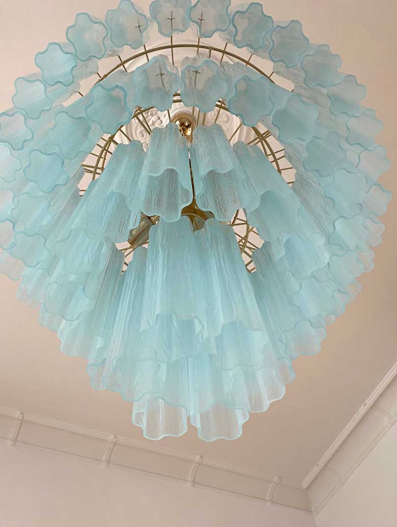 Murano Chandelier – 78 tubes – Opal - GILDLAMPS